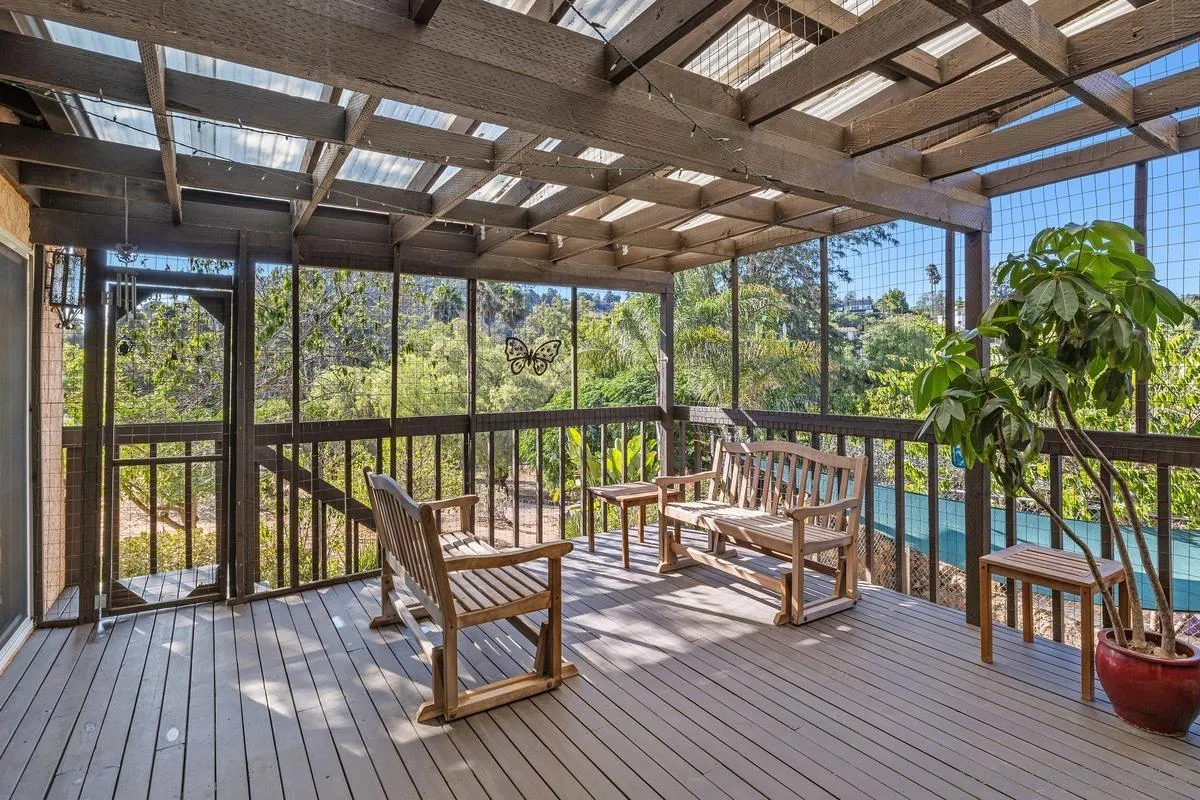 https://cdn.realtyfeed.com/cdn/127/250038892/b1726accbb1fcddc29b2c444ba034c21.webp