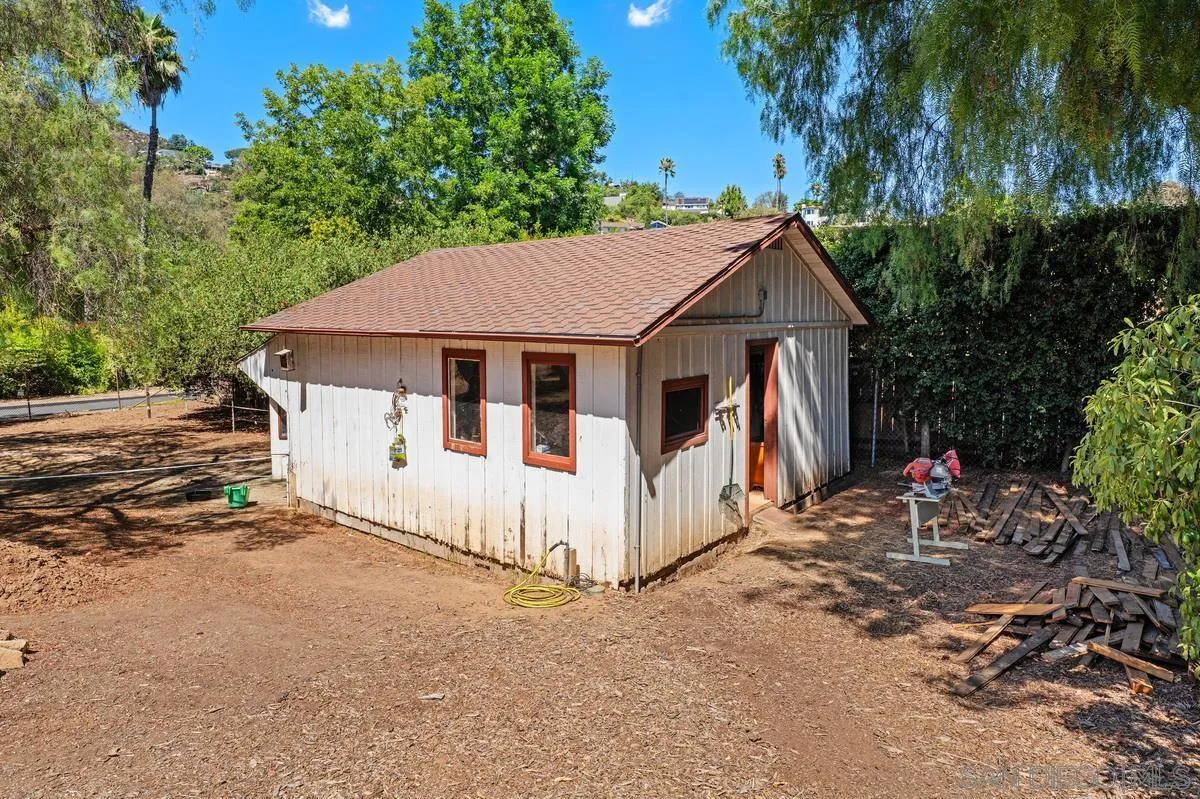 https://cdn.realtyfeed.com/cdn/127/250038892/c59e083922e2e94a604af4c7f38e435f.webp