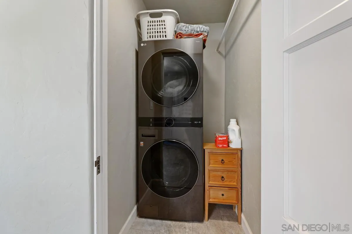 https://cdn.realtyfeed.com/cdn/127/250038892/e773363c6d194fb46562caf7fd459b58.webp