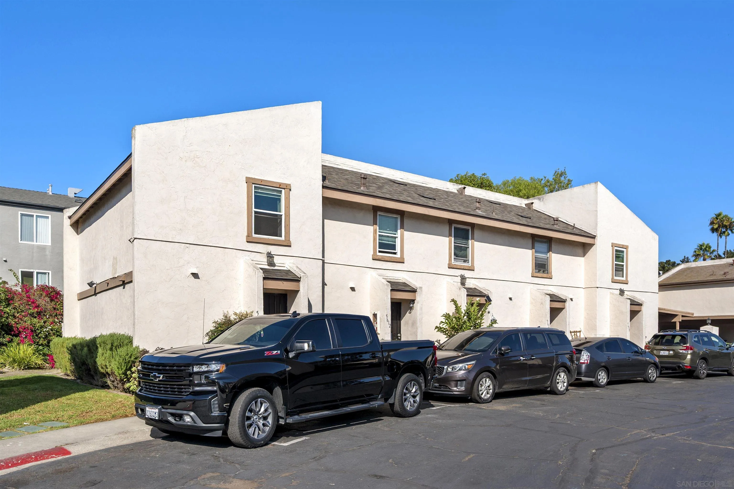 Photo #2: 250038894 Listing 
