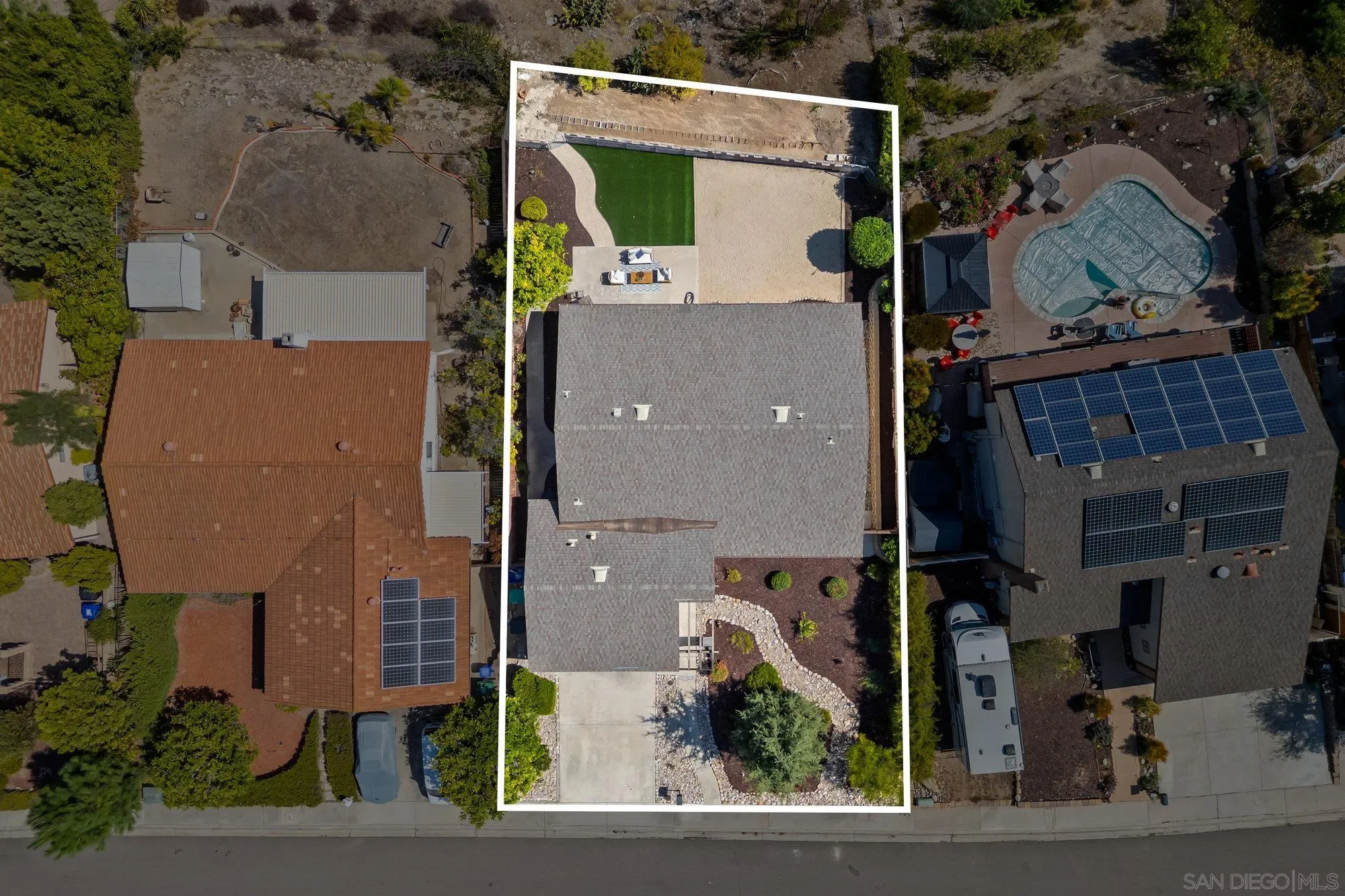 https://cdn.realtyfeed.com/cdn/127/250038896/4b623b5ec3d89c696e47f603bfde5269.webp