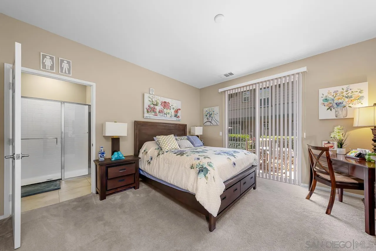 Photo #2: 250038897 Listing 