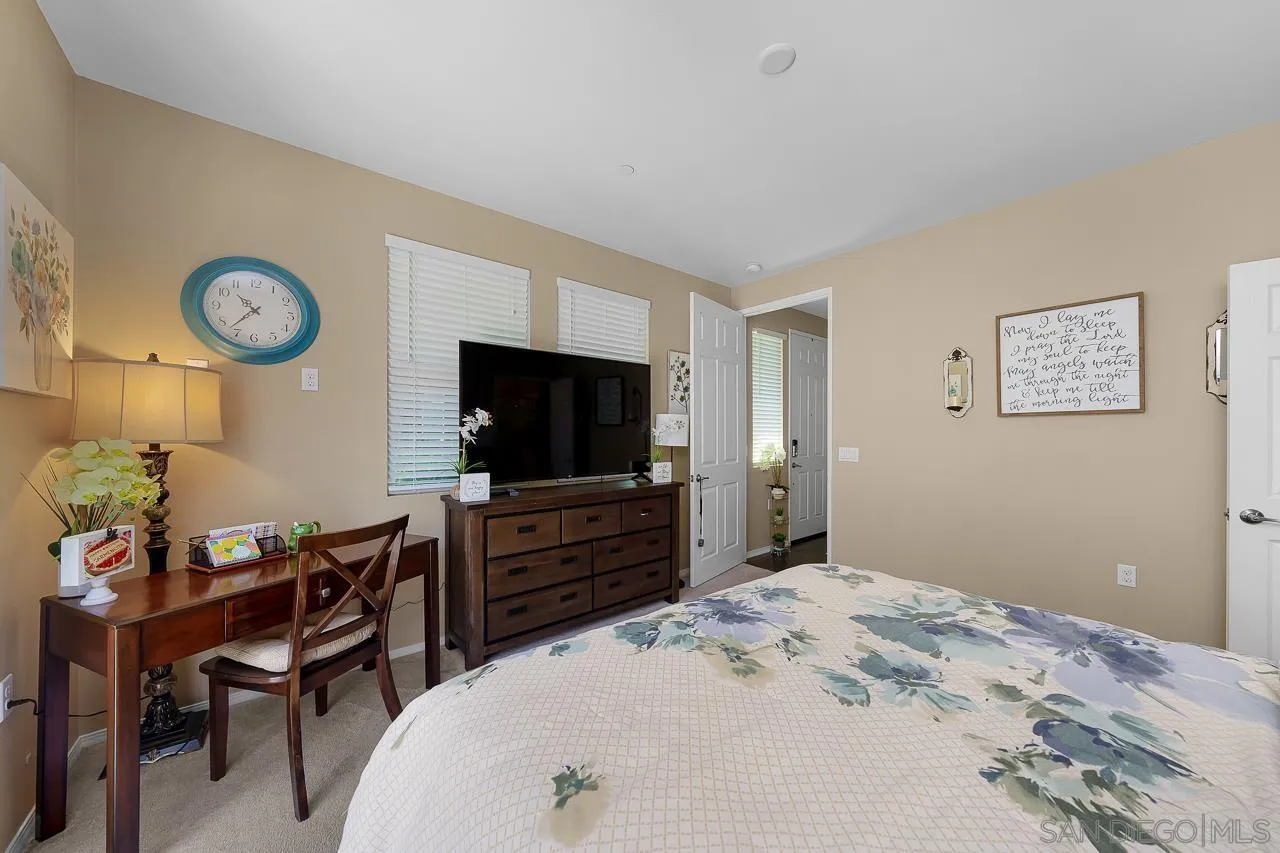 Photo #4: 250038897 Listing 
