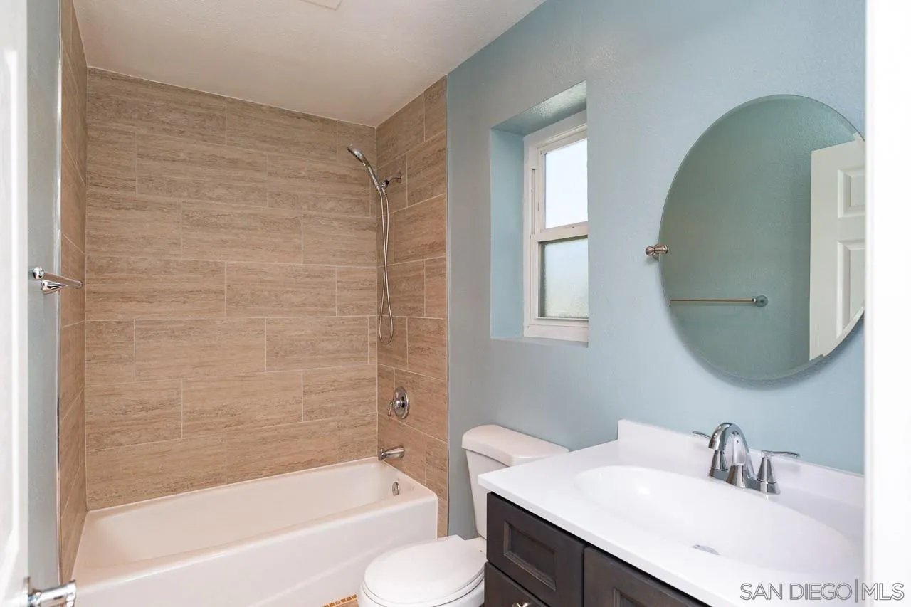 Photo #12: 250038905 Listing: Photo #12