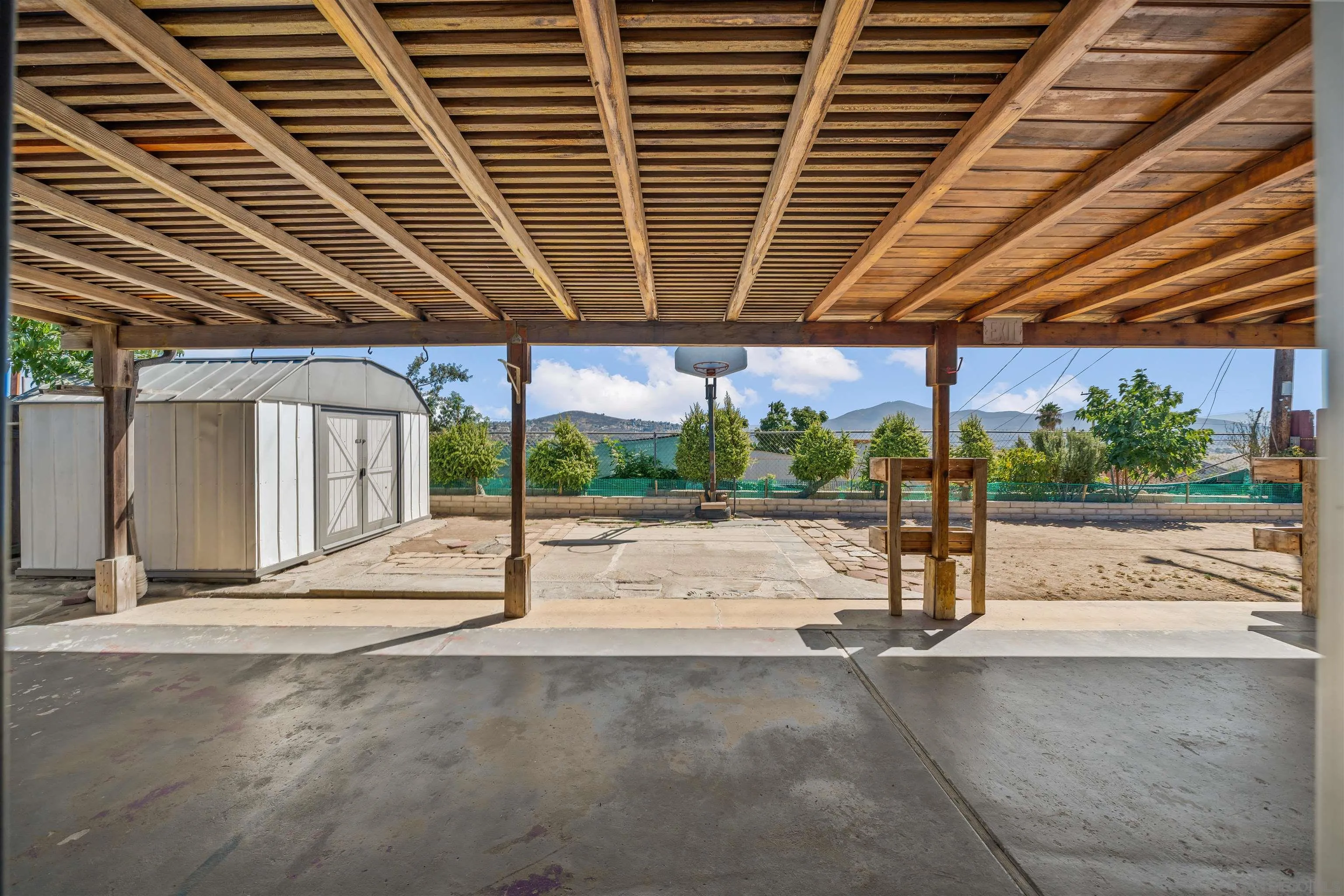 https://cdn.realtyfeed.com/cdn/127/250038906/42f7e75f32c6b41ab2b688f3f1457a95.webp