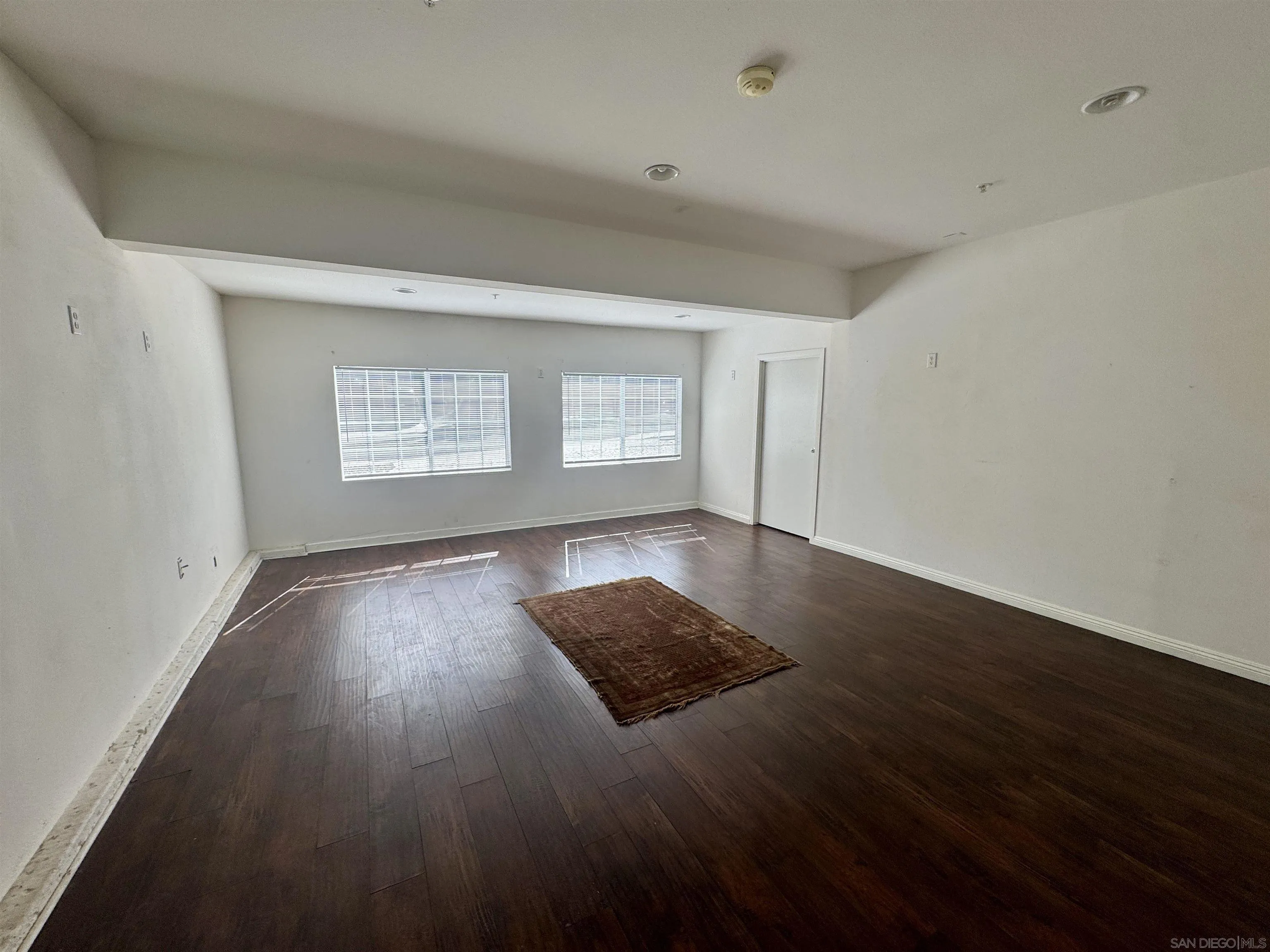 https://cdn.realtyfeed.com/cdn/127/250038932/fbc2f10a5155df3c94c9dc351d1ac98c.webp