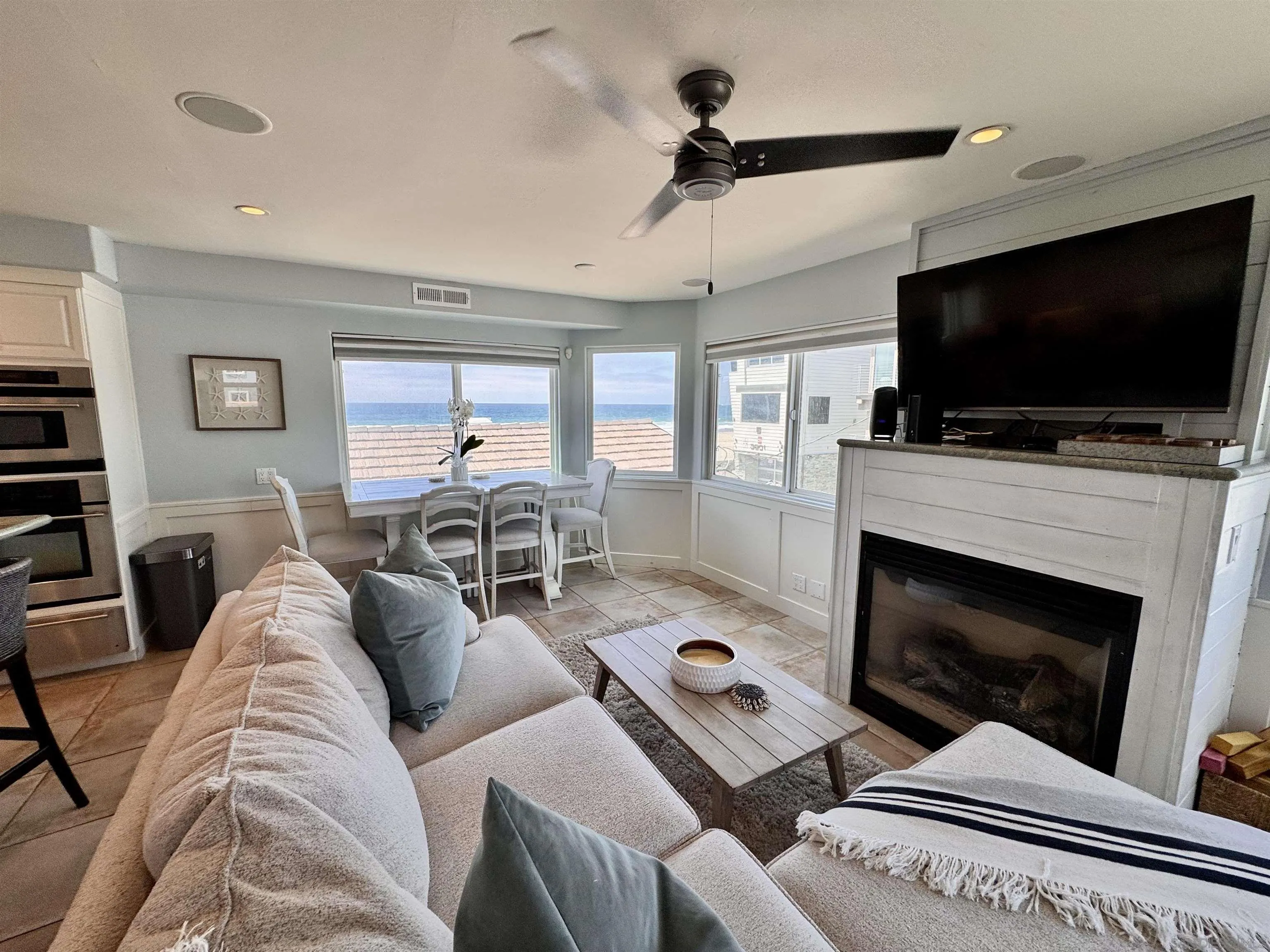 https://cdn.realtyfeed.com/cdn/127/250038933/d22eb15b92b9ff6f7dfd54d1576108ee.webp