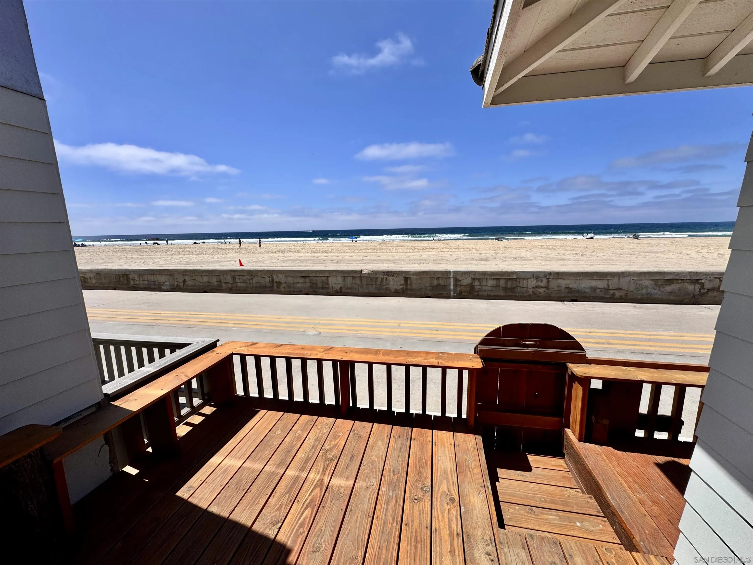 https://cdn.realtyfeed.com/cdn/127/250038933/fd3603ea14fdc1efb55b017f8b869e1c.webp