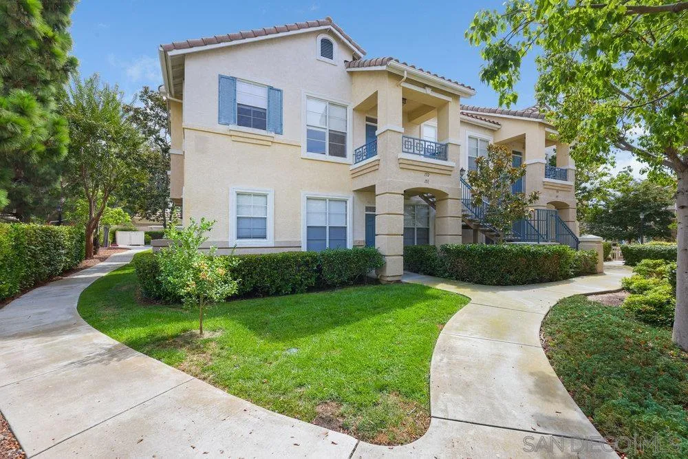 More Details about MLS # 250038935 : 122585 RUETTE ALLIANTE UNIT 152