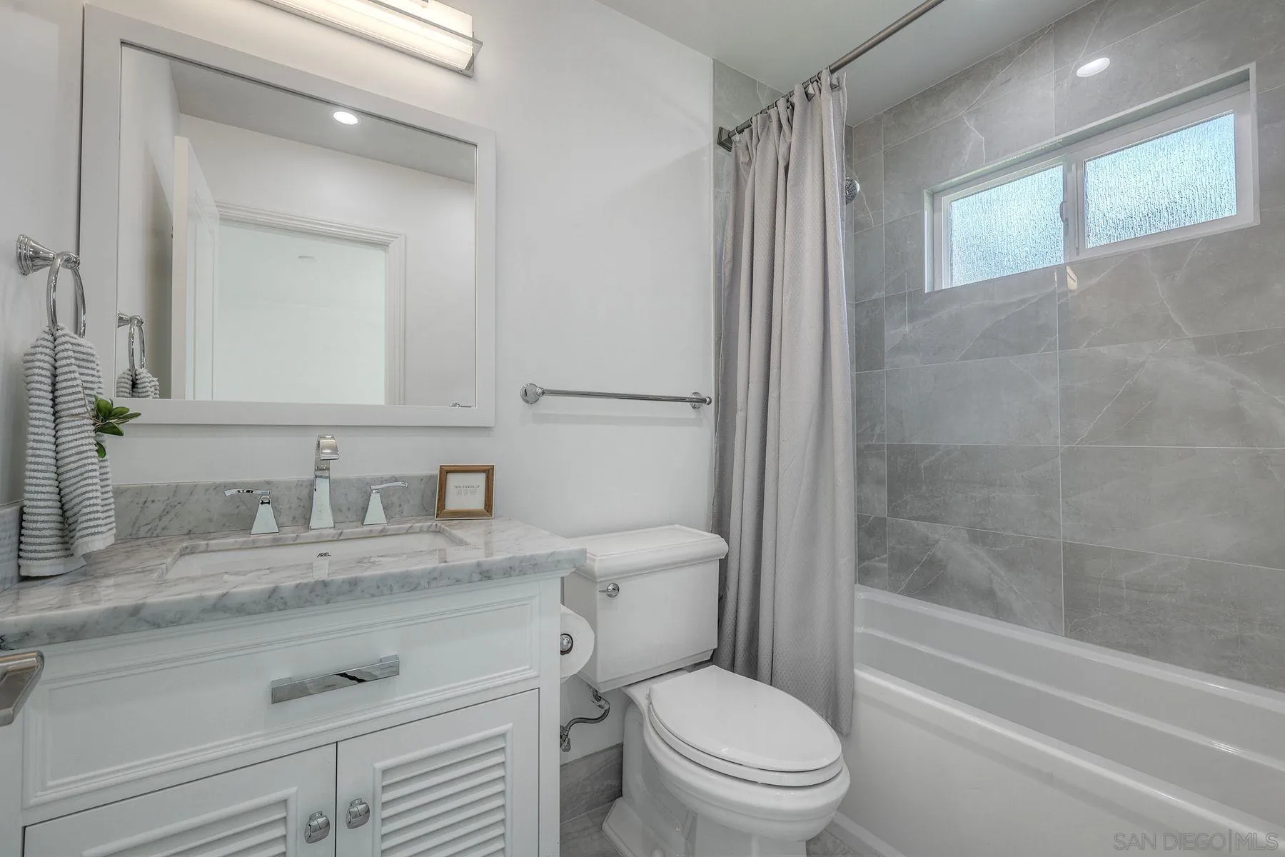 https://cdn.realtyfeed.com/cdn/127/250038937/da13b098d54545ccf49d481c9b0881c0.webp