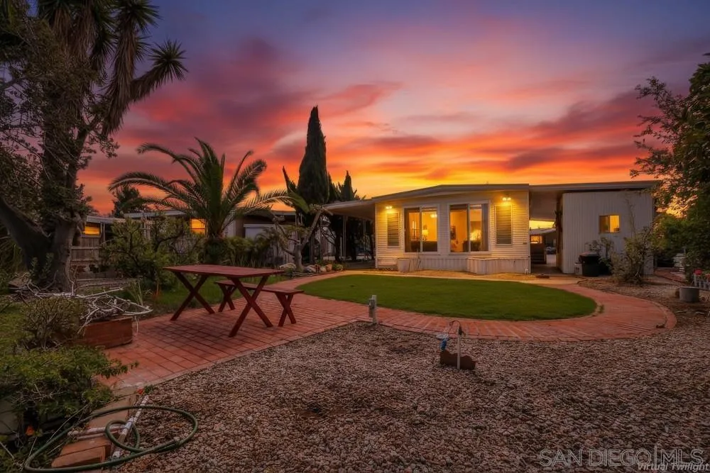 https://cdn.realtyfeed.com/cdn/127/250038938/1b3de345ca63a8a897dd1e6d6c00f657.webp