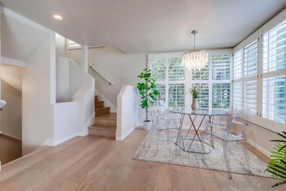 https://cdn.realtyfeed.com/cdn/127/250038943/39ff4934dcefffcdcc9258abc2a07e4f.webp