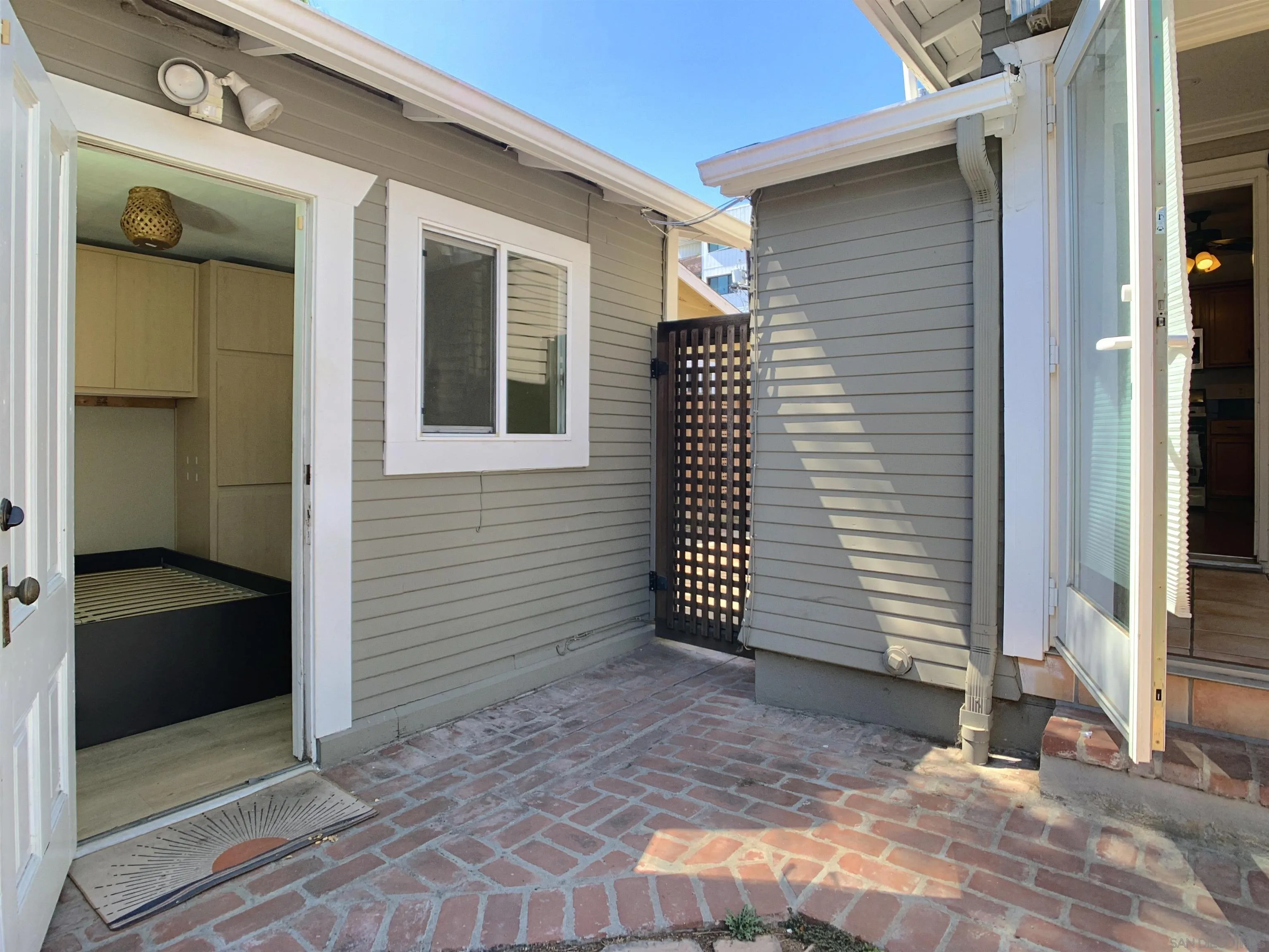 https://cdn.realtyfeed.com/cdn/127/250038947/dba48e0f2bb874bc4bdf6f6fbcd0920f.webp