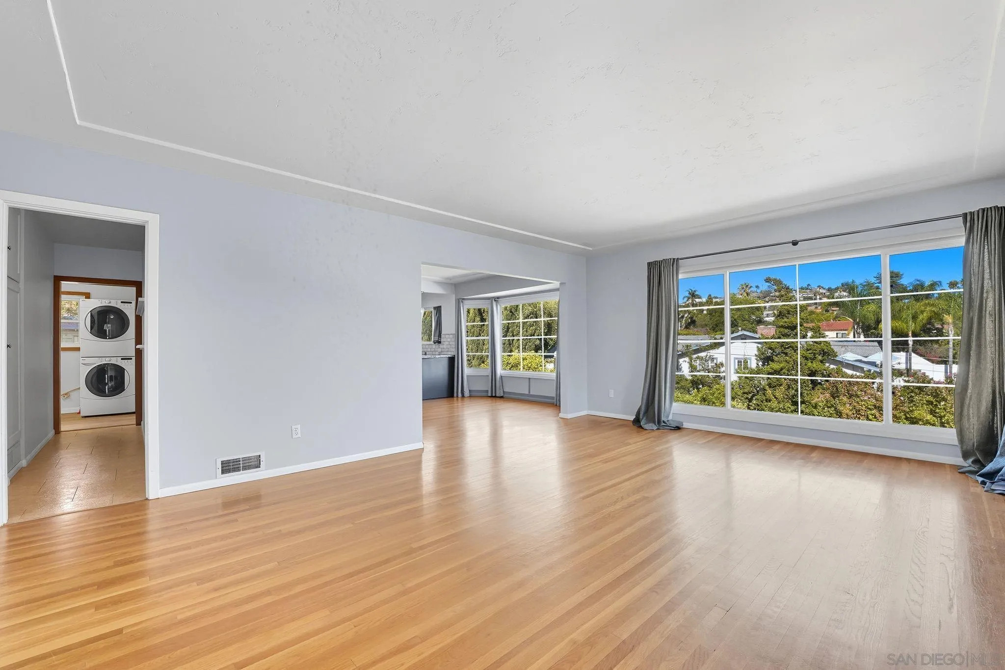 https://cdn.realtyfeed.com/cdn/127/250038948/2f45e698ed39b4dbb5f1f8d19c10baa3.webp