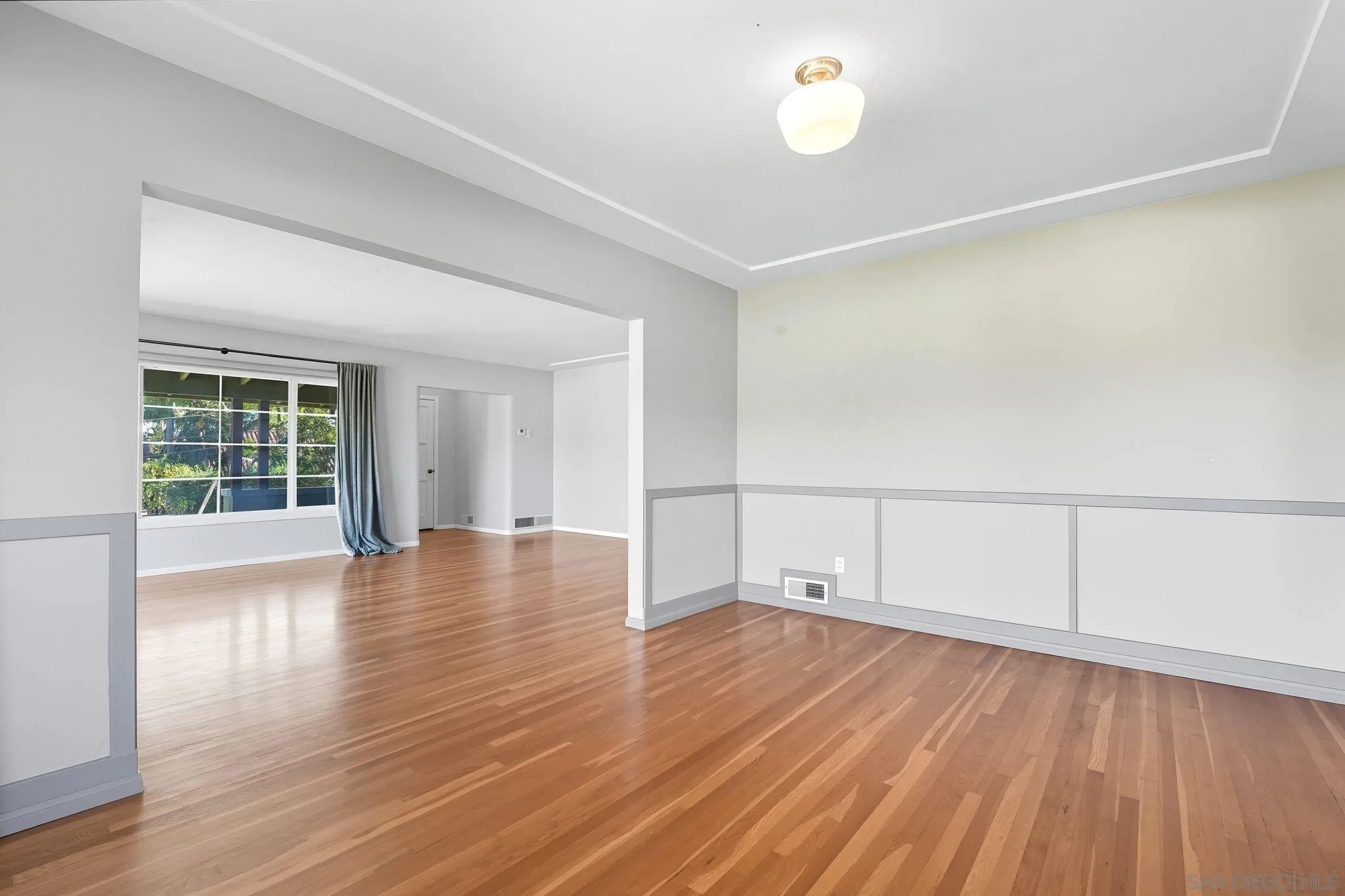 https://cdn.realtyfeed.com/cdn/127/250038948/d4b0fa599b1c3f3d19b9b5ba58e1df62.webp