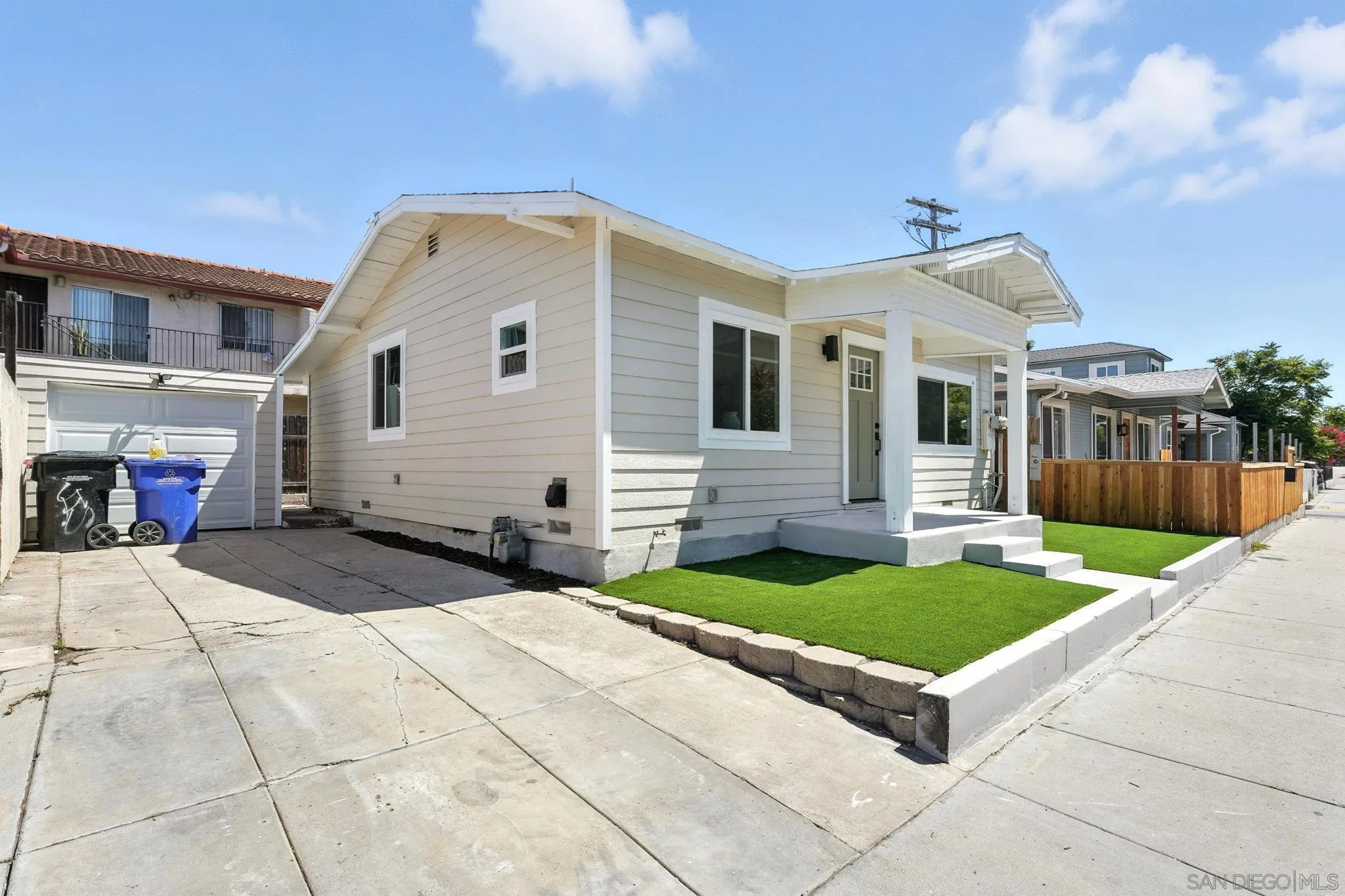 https://cdn.realtyfeed.com/cdn/127/250038951/5bf9f337b887f783a2fa1b72c1640ddf.webp