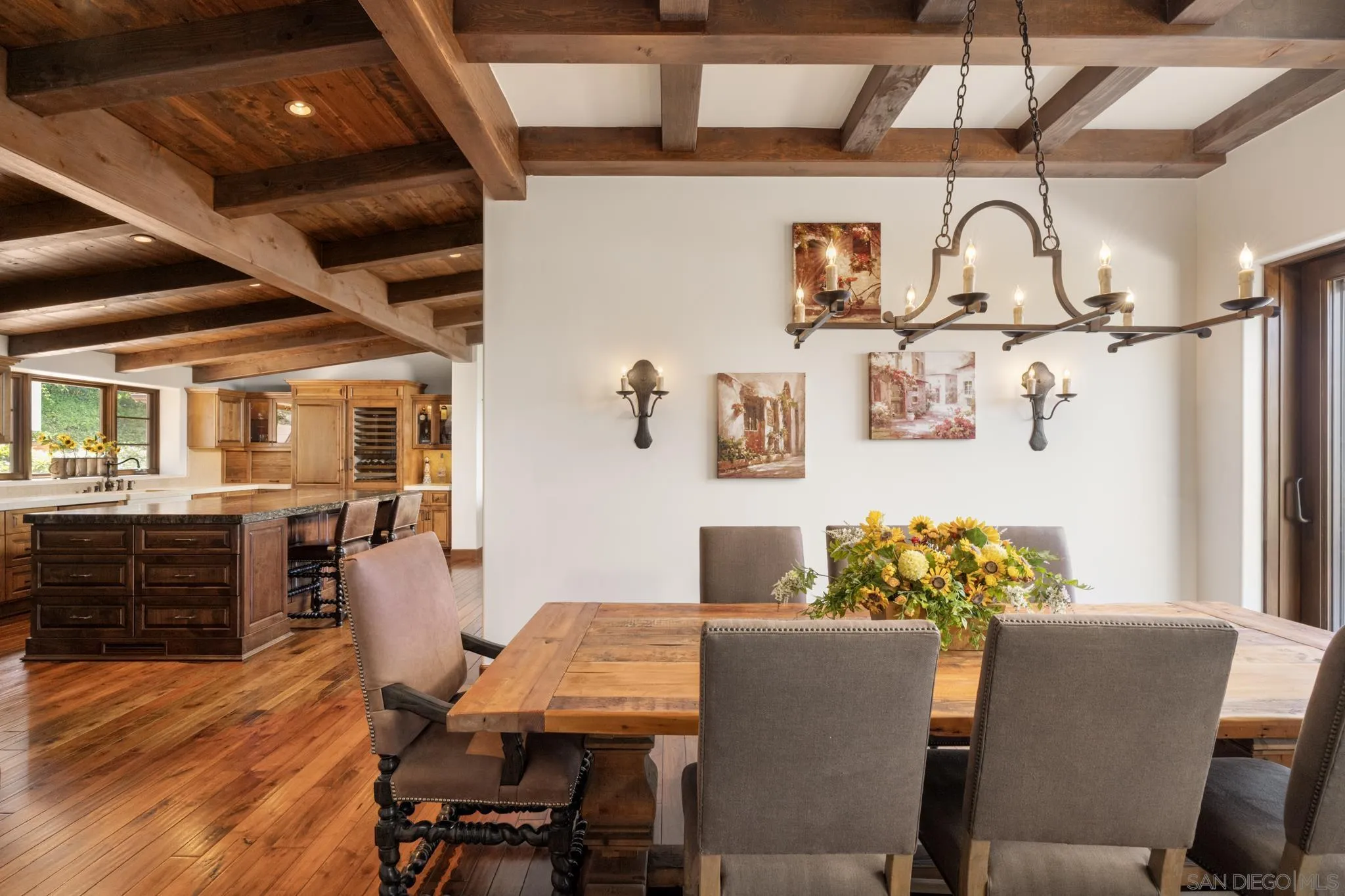 https://cdn.realtyfeed.com/cdn/127/250038956/21eea63ff760ac5735d30887083dba16.webp