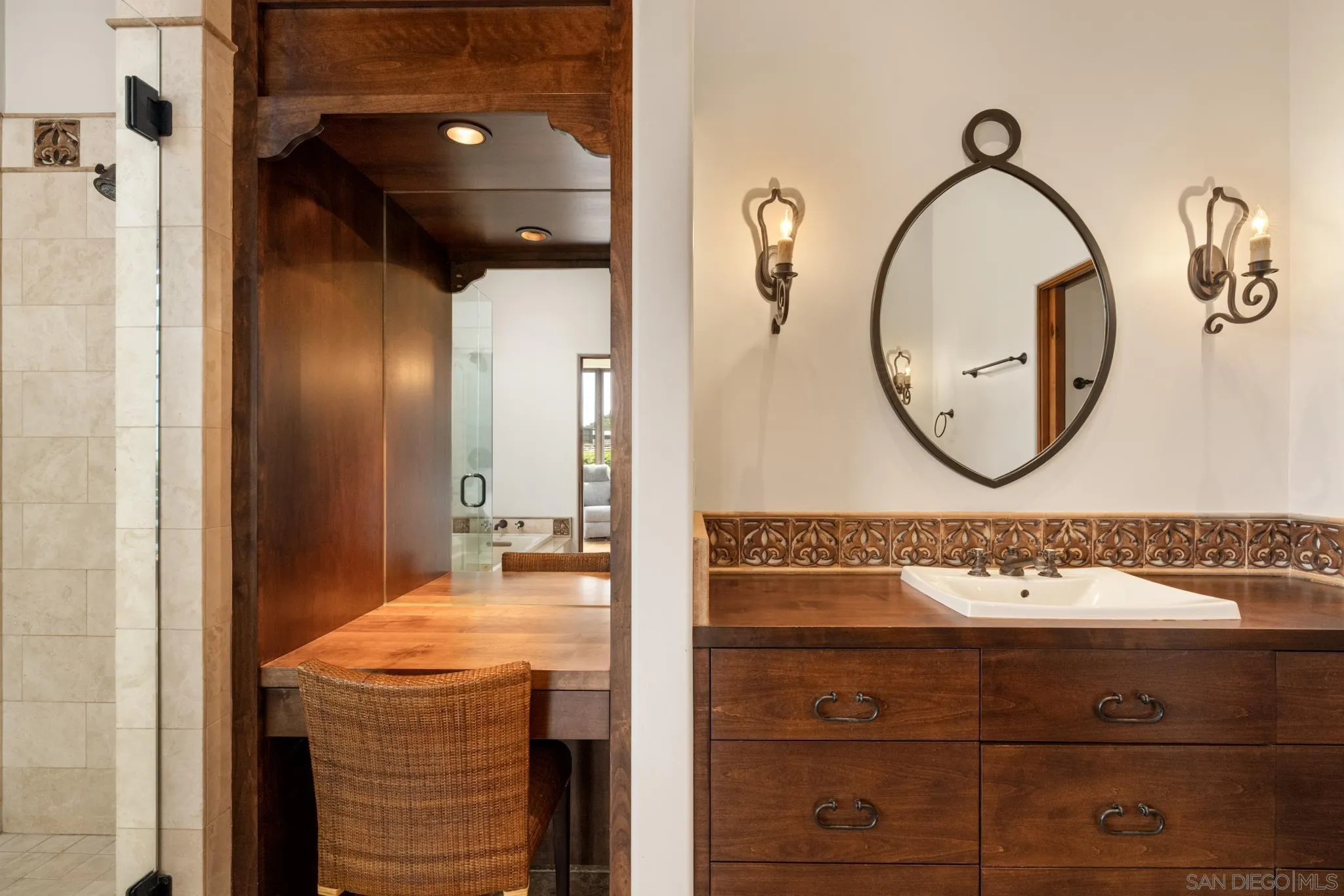 https://cdn.realtyfeed.com/cdn/127/250038956/25288c9093c59241361ff0098115cec8.webp