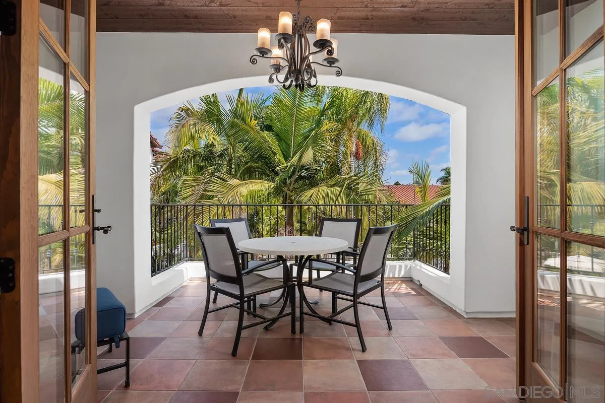 https://cdn.realtyfeed.com/cdn/127/250038965/09b95642bcdbe452c828c29ab50f78f7.webp