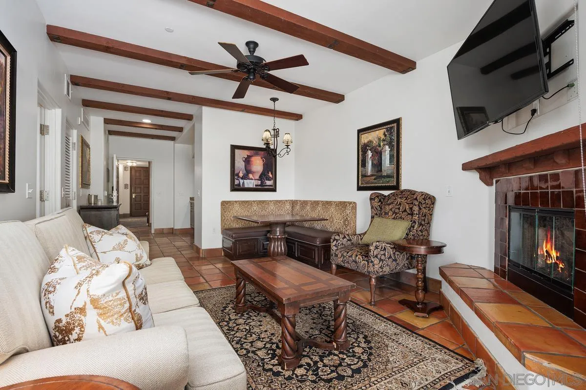 https://cdn.realtyfeed.com/cdn/127/250038965/65b7dc280f6ff62c7aab54260ce2b35d.webp