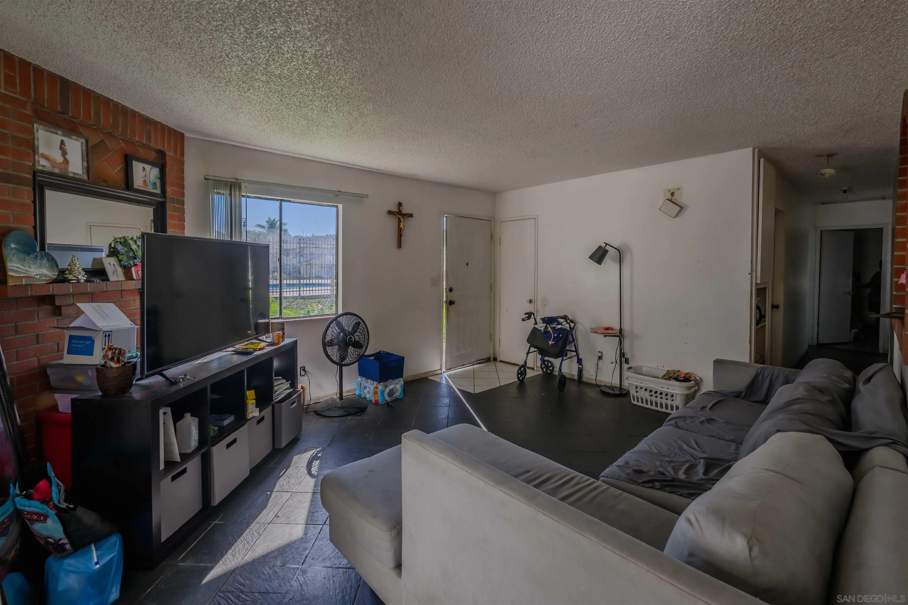 Photo #4: 250038971 Listing 