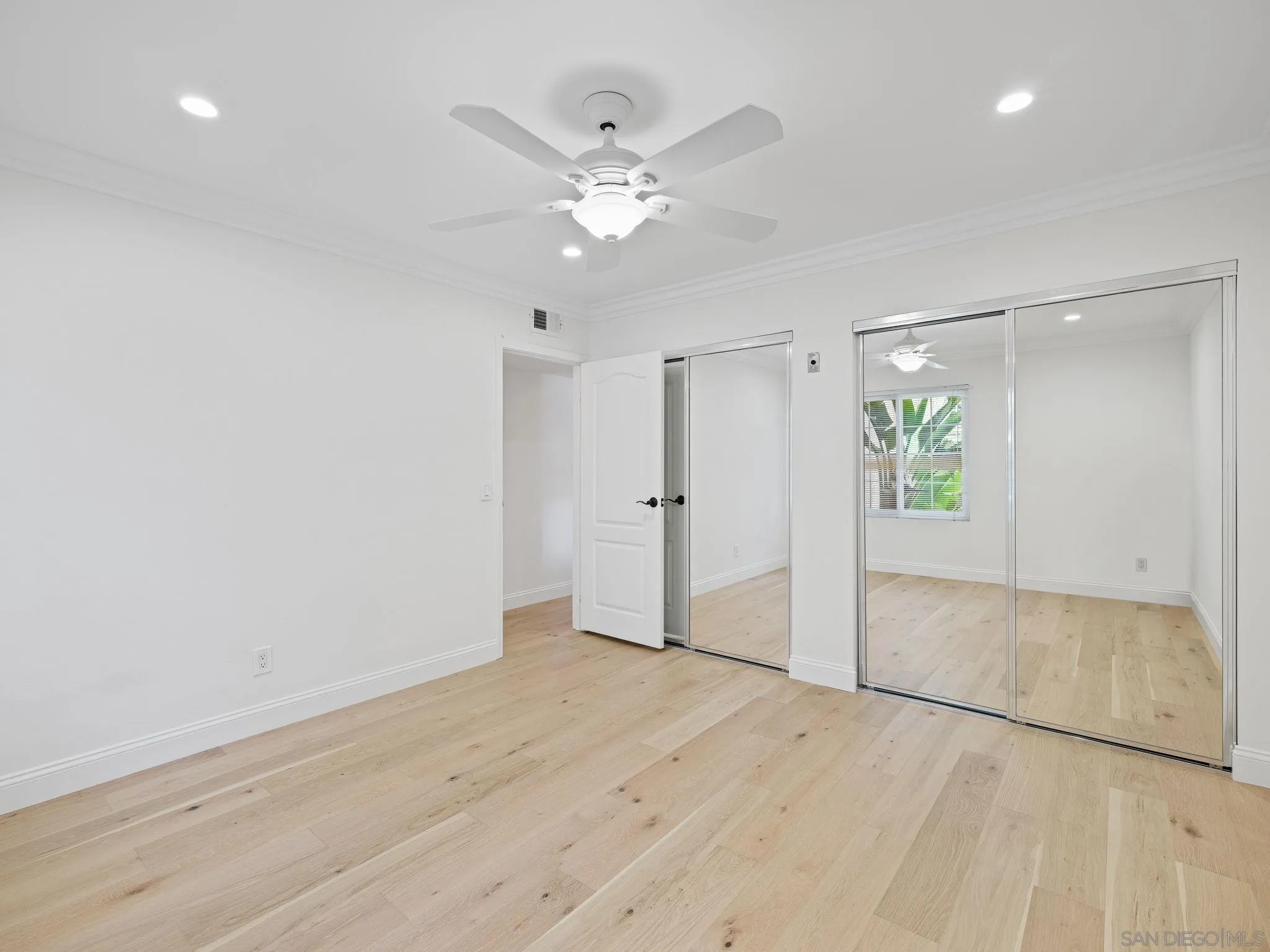 https://cdn.realtyfeed.com/cdn/127/250038974/9133a5aa5c29a3b2461d044b61157d76.webp
