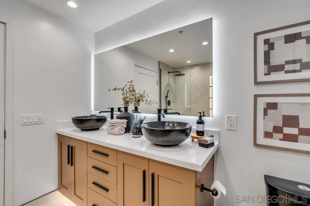 https://cdn.realtyfeed.com/cdn/127/250038981/be8f1d281f73f45381316a05ccfc0164.webp