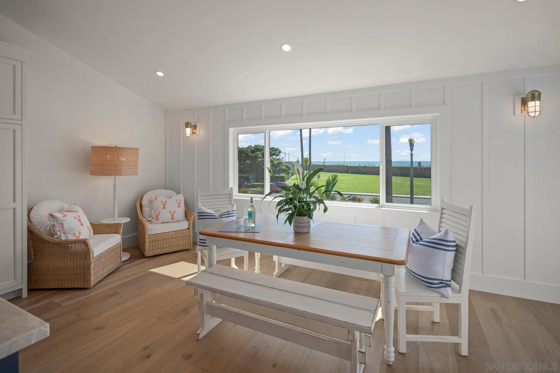 https://cdn.realtyfeed.com/cdn/127/250038982/58d0e67645d158859d3b54c0305bf325.webp
