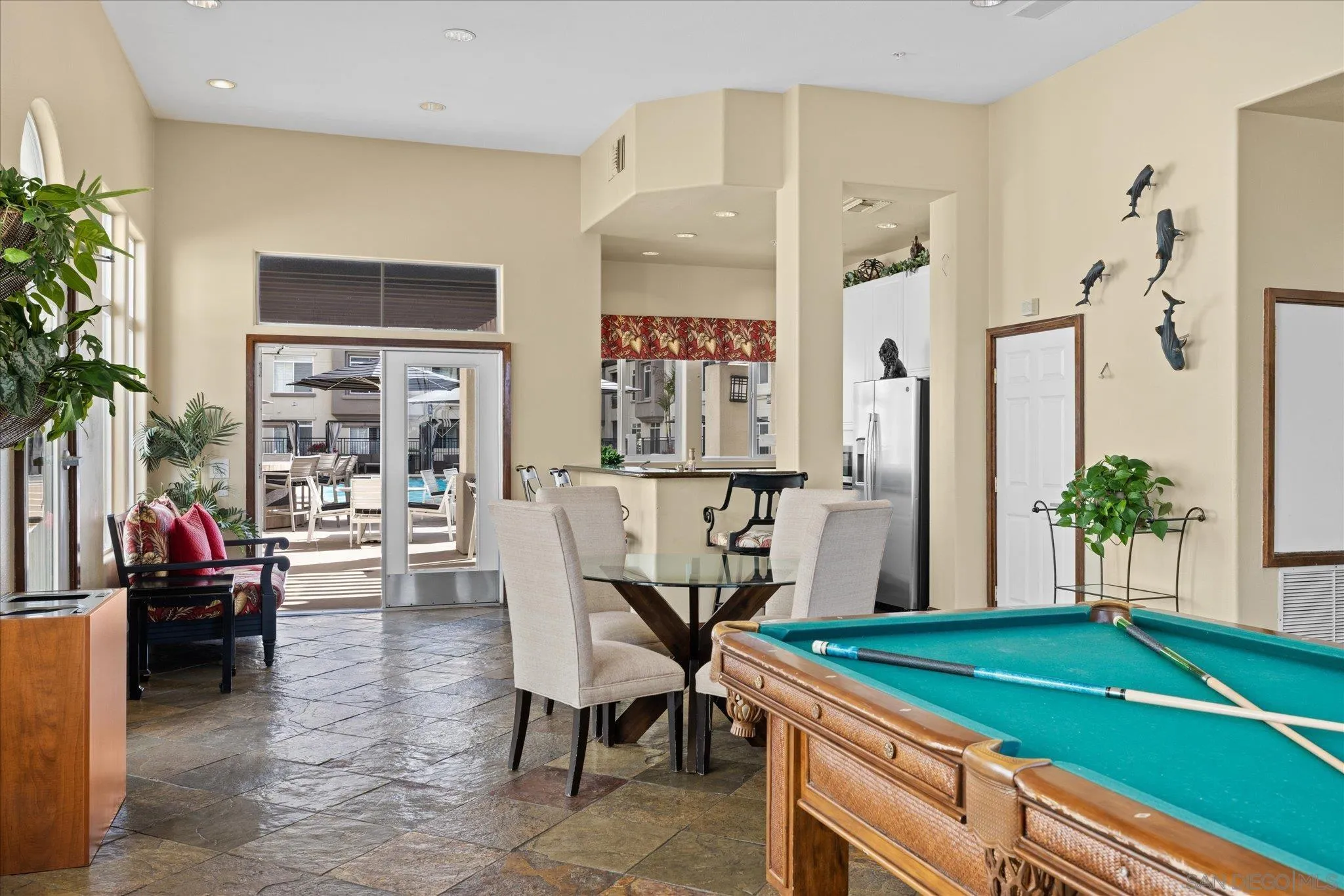 https://cdn.realtyfeed.com/cdn/127/250038991/a12f371946158585c3eae073ca0668d0.webp