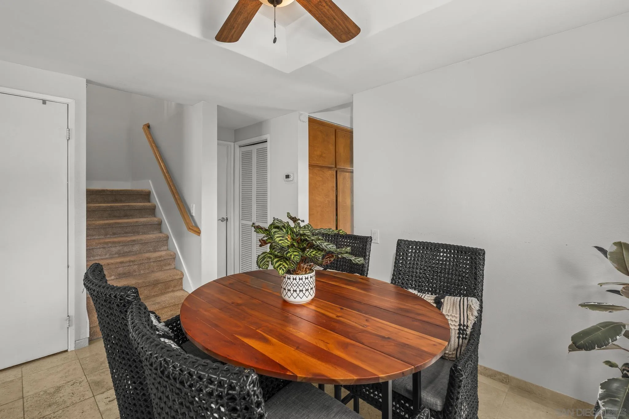 https://cdn.realtyfeed.com/cdn/127/250038993/6daeb6b13ef2e186df41440a06838a0a.webp