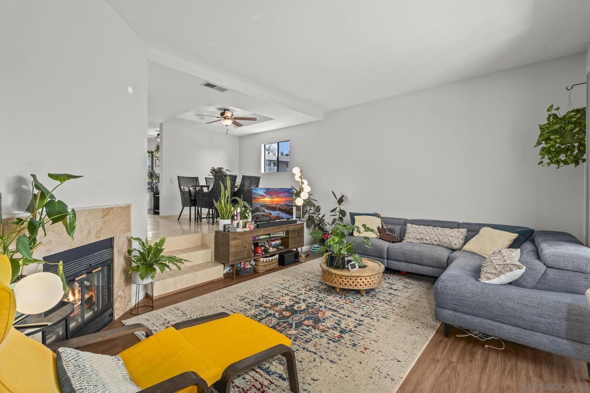 https://cdn.realtyfeed.com/cdn/127/250038993/9441b586d8ae2bc557ef151bcff9a63a.webp
