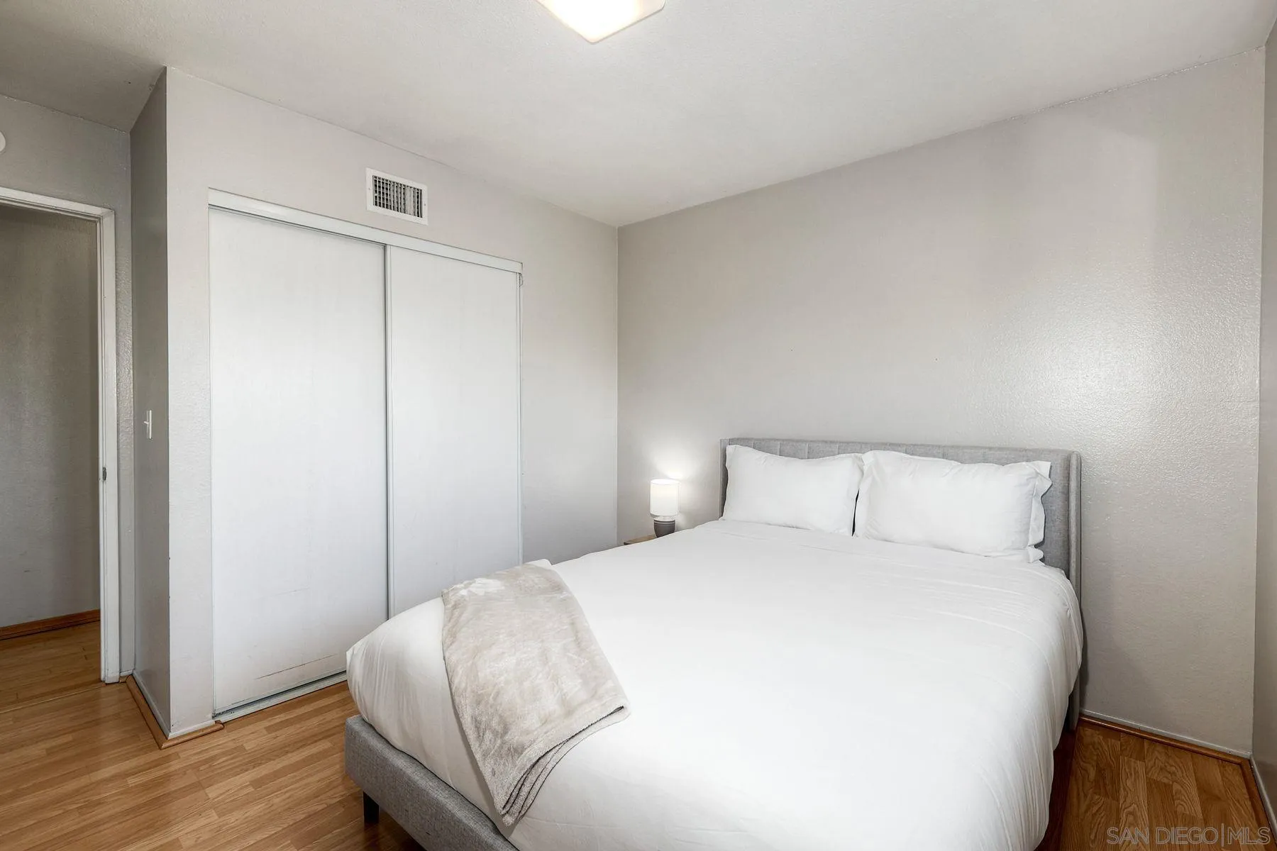 https://cdn.realtyfeed.com/cdn/127/250038996/6db7bb065d18281fa96e8f8df0fa8615.webp