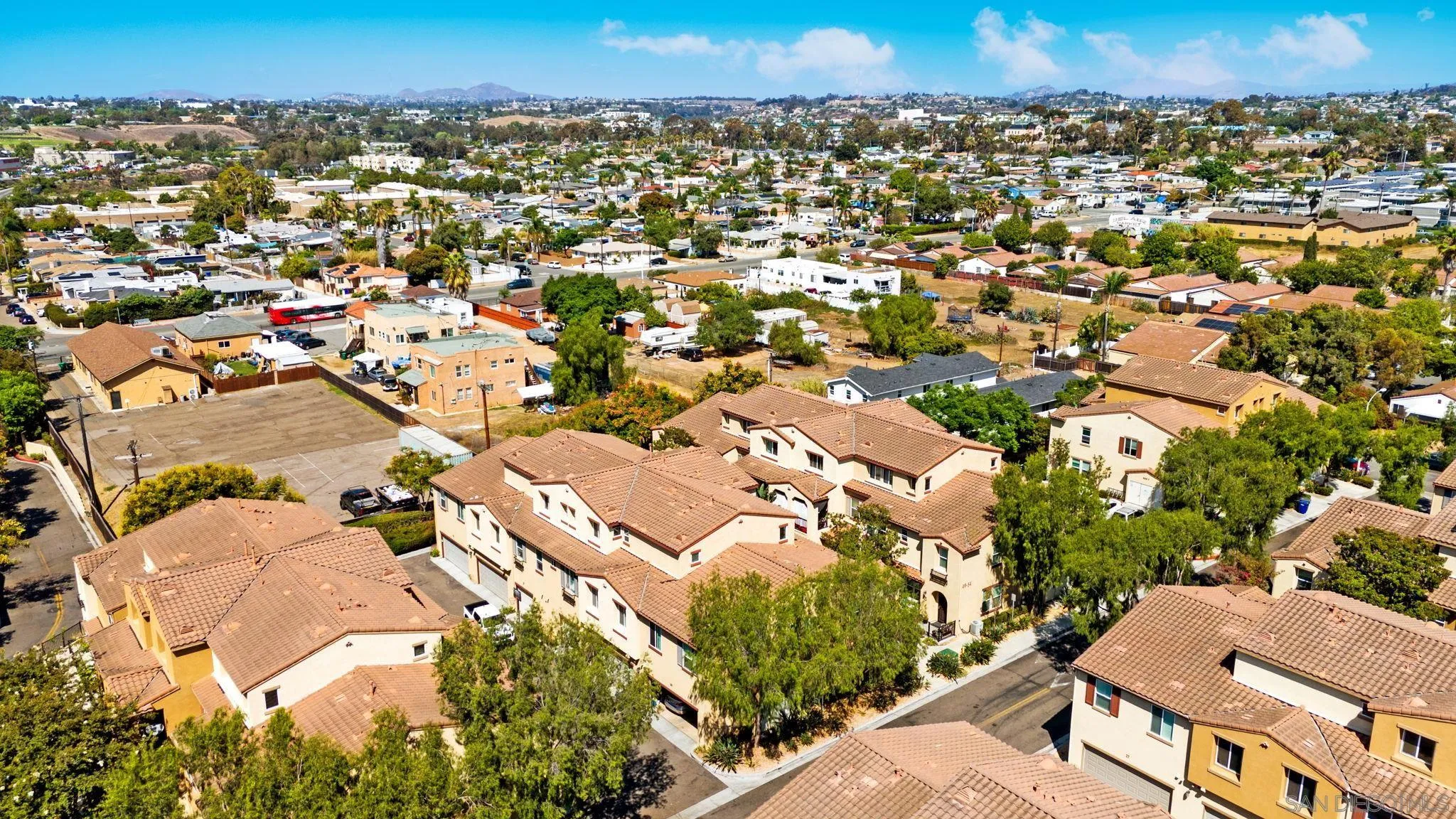 https://cdn.realtyfeed.com/cdn/127/250039005/47d6f86df9b5e2af1fc1a4a15fee1244.webp