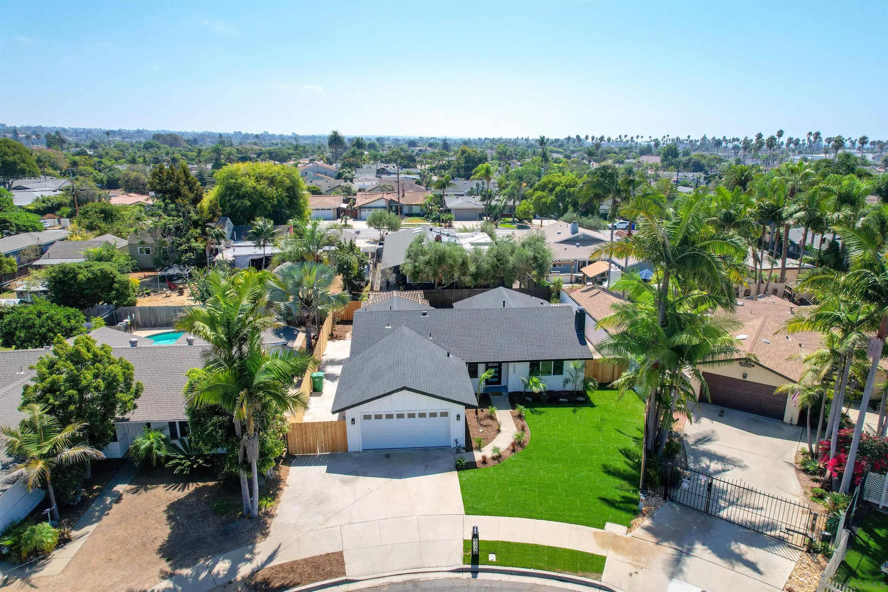 https://cdn.realtyfeed.com/cdn/127/250039017/0ba6e944b207ef93206c1d6a064e982e.webp