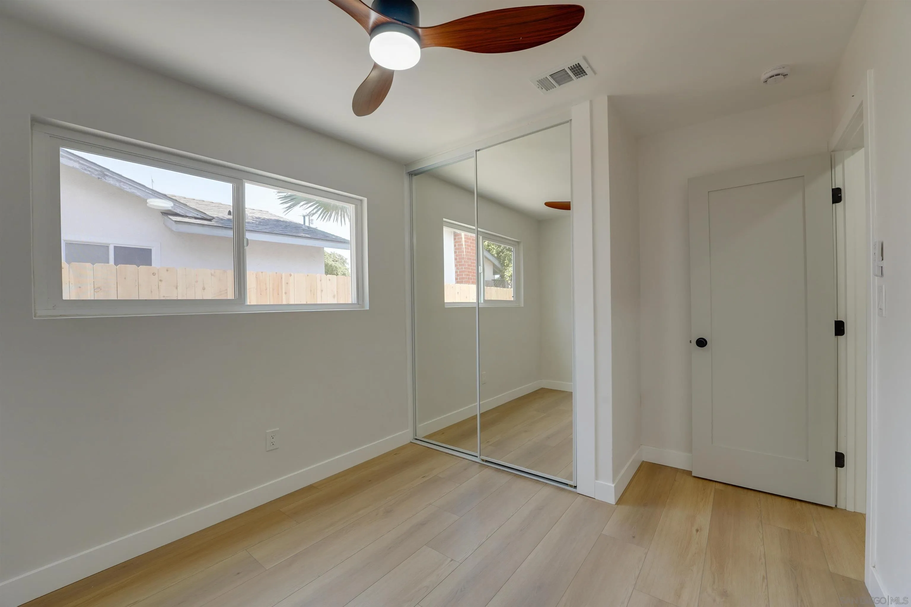 https://cdn.realtyfeed.com/cdn/127/250039017/b6f7a41ff6e967502962d9b4274a97c3.webp