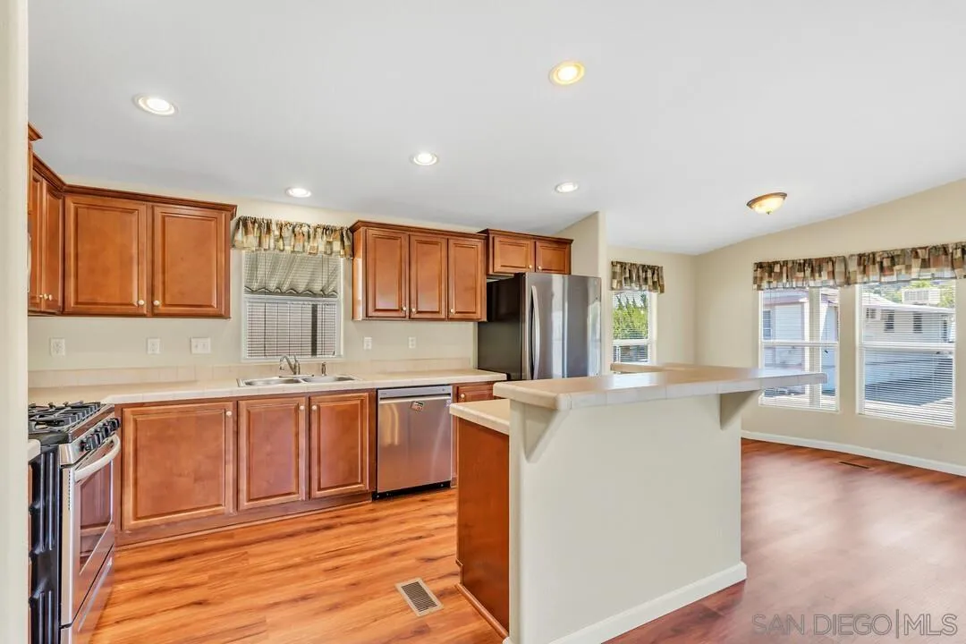 1285 E Washington Ave UNIT Spc 29, El Cajon, CA 92019, El Cajon, CA, 92019