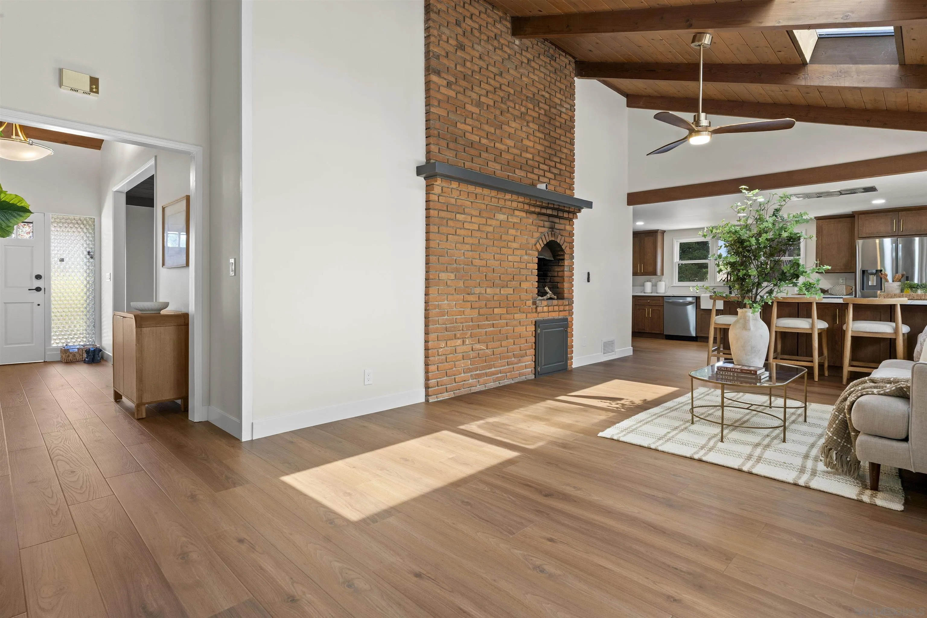 https://cdn.realtyfeed.com/cdn/127/250039024/830ffca23a7e88c7ef607f76018a146a.webp