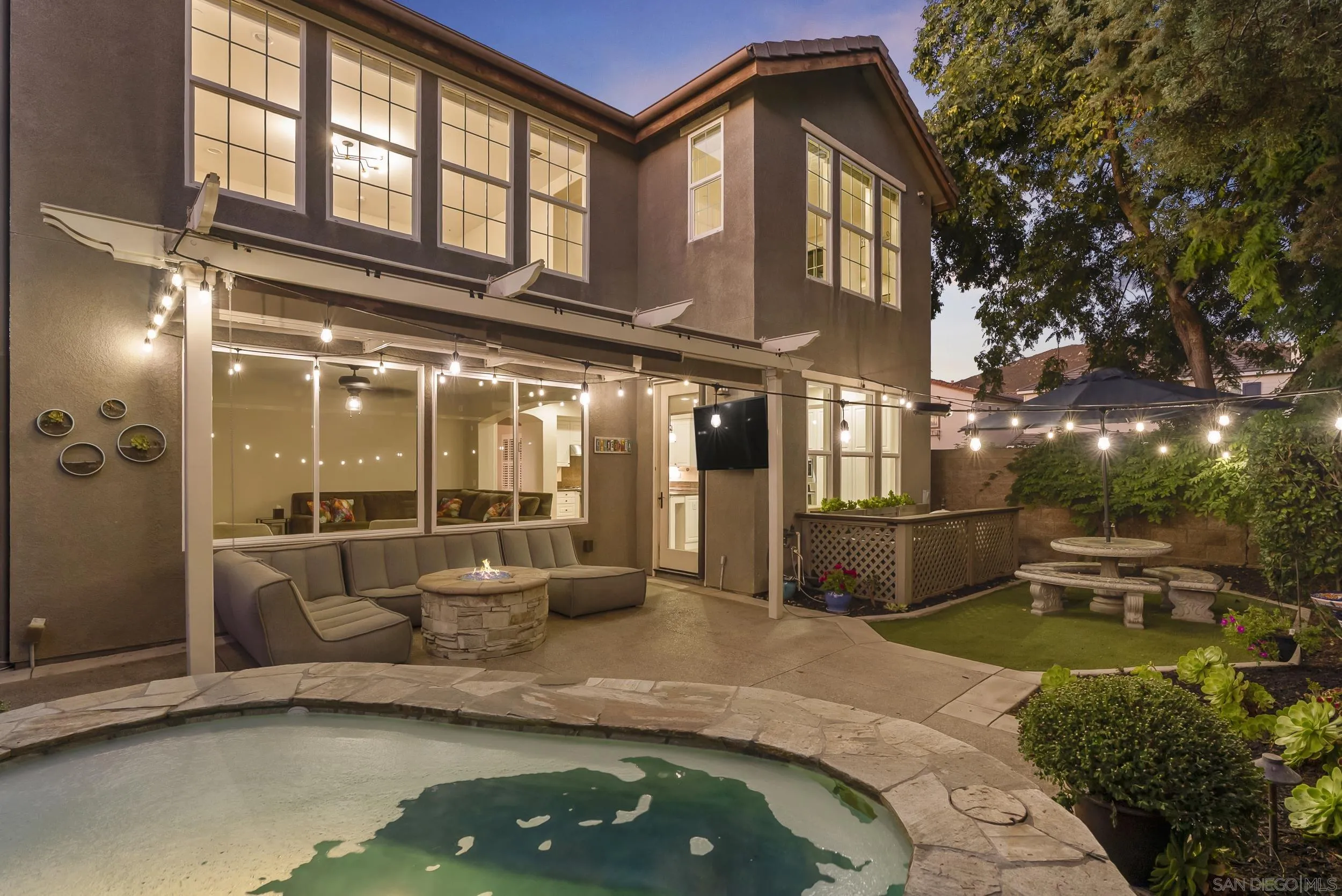 https://cdn.realtyfeed.com/cdn/127/250039029/c79d97f5ee6e008cefcb6762518611cb.webp