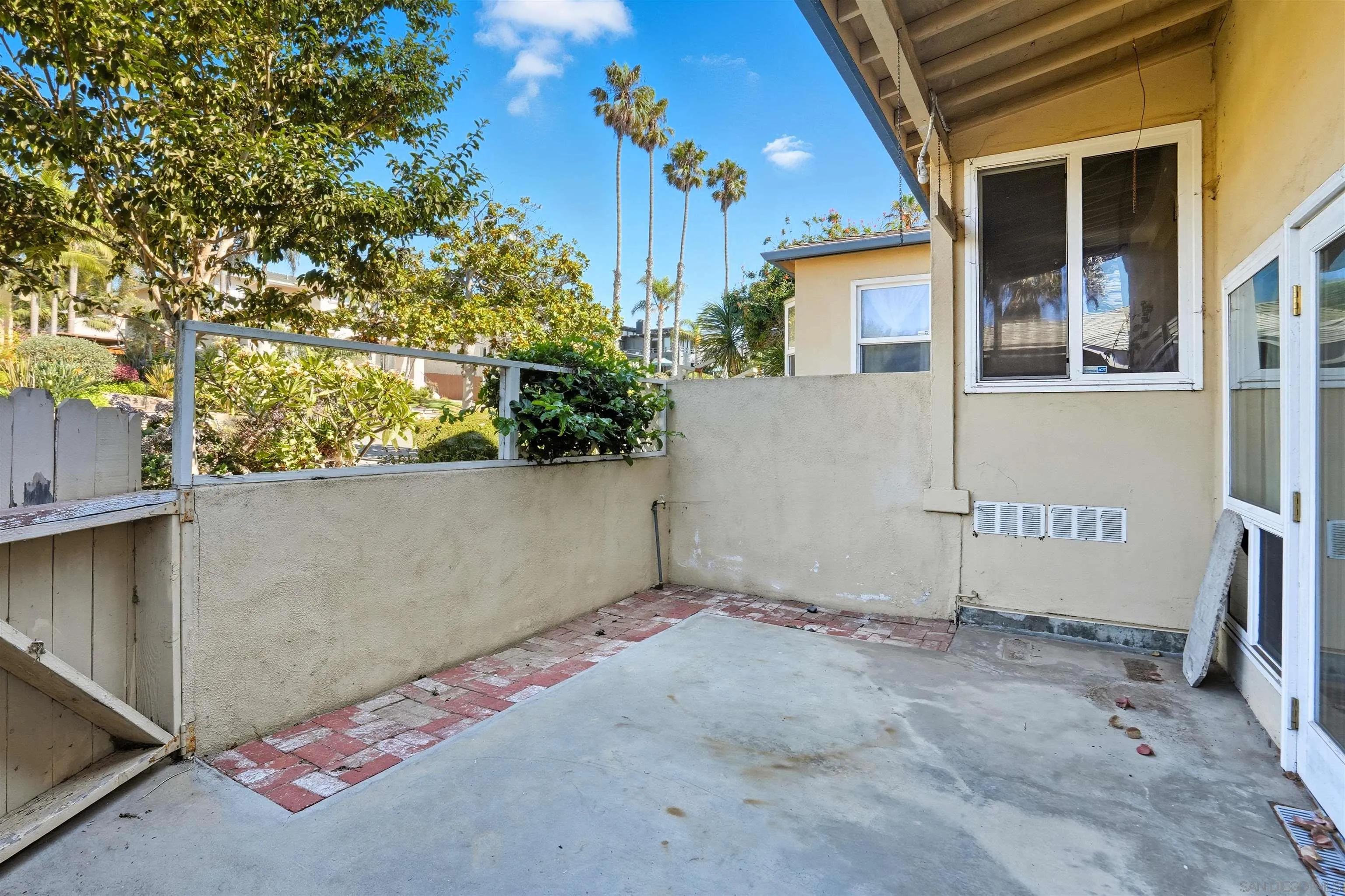 https://cdn.realtyfeed.com/cdn/127/250039030/7dc165a7523a8f0fb5b2066b9adb0fe8.webp