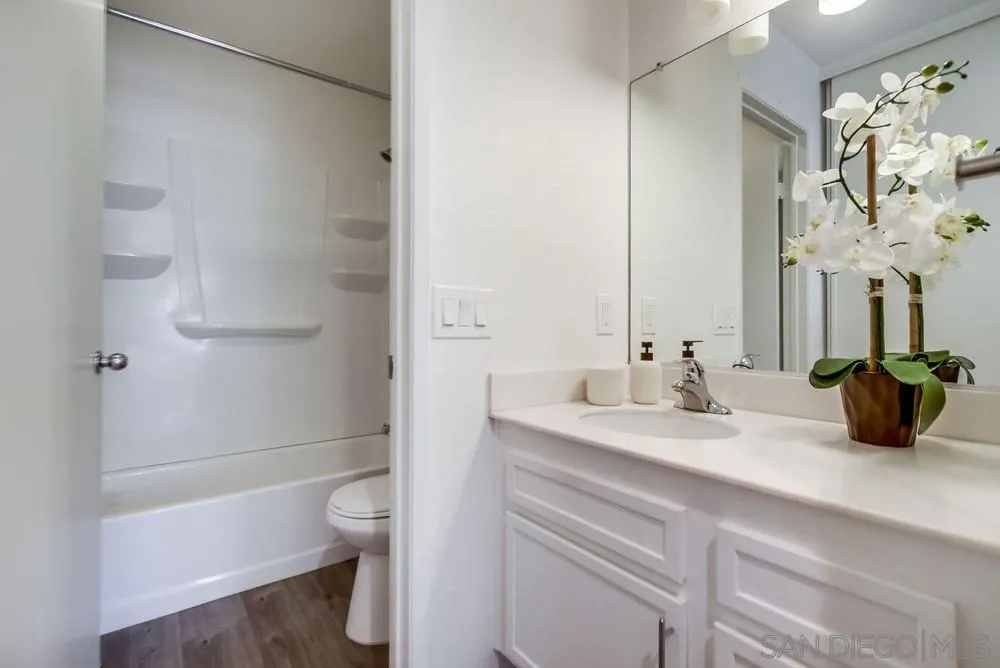 https://cdn.realtyfeed.com/cdn/127/250039032/096c4314f21aeebe27d3dd283e124c29.webp