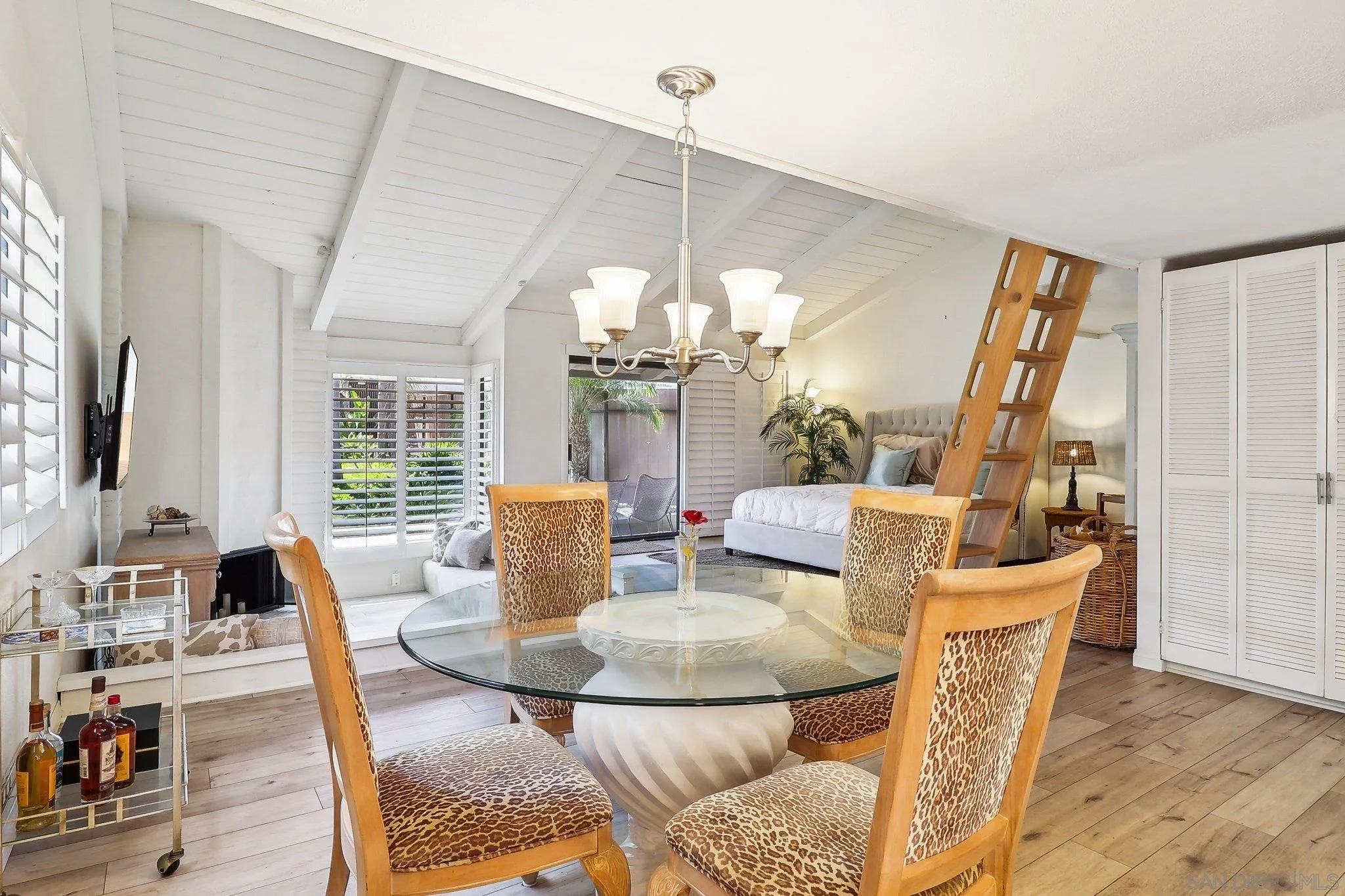 1933 Alga Road UNIT C, Carlsbad, CA, 92009