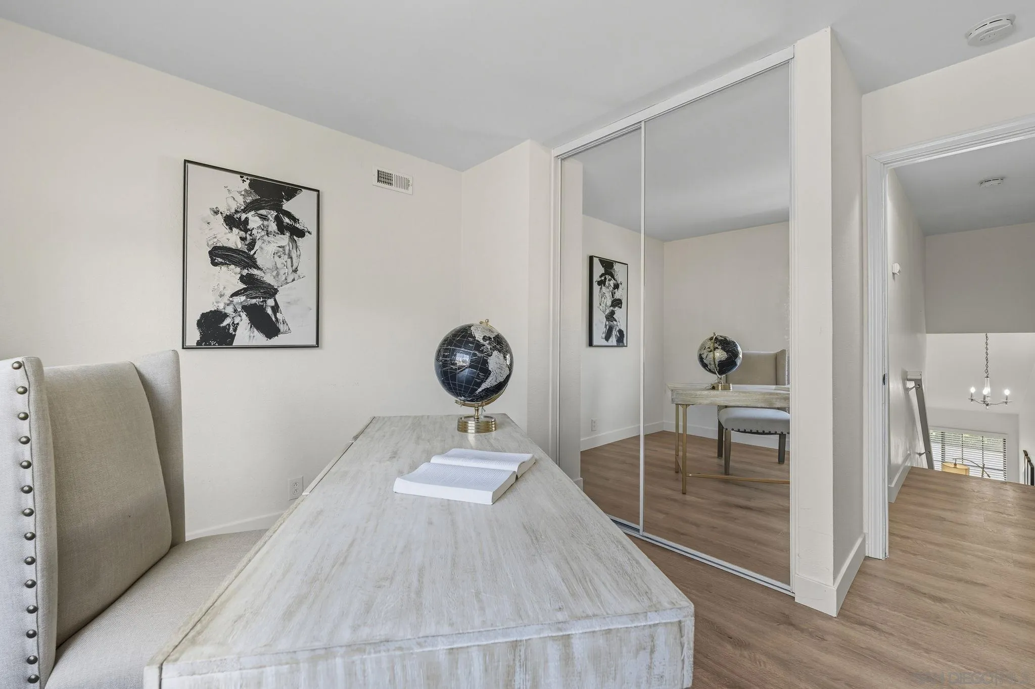 https://cdn.realtyfeed.com/cdn/127/250039053/4a3e4e7911440db78a3ec5d25aba29e4.webp