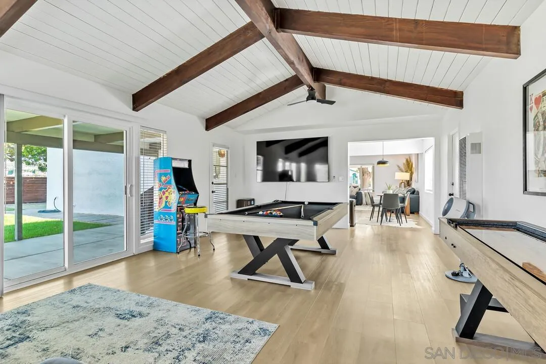 https://cdn.realtyfeed.com/cdn/127/250039055/2f9a594e0e84a845dca08e41f7d6b033.webp