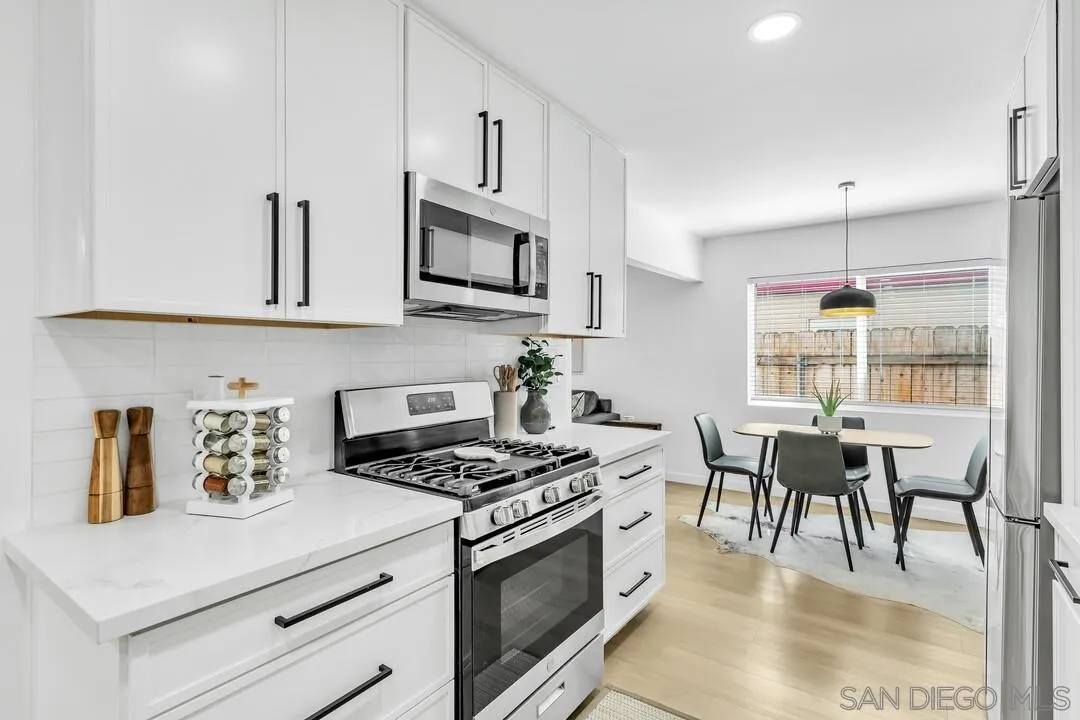 https://cdn.realtyfeed.com/cdn/127/250039055/7d18a5b97cb74f1efd78af40e2fc0d84.webp