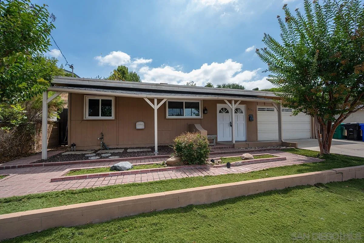 https://cdn.realtyfeed.com/cdn/127/250039061/6681b8eda9801cf74a42f94eace01f11.webp