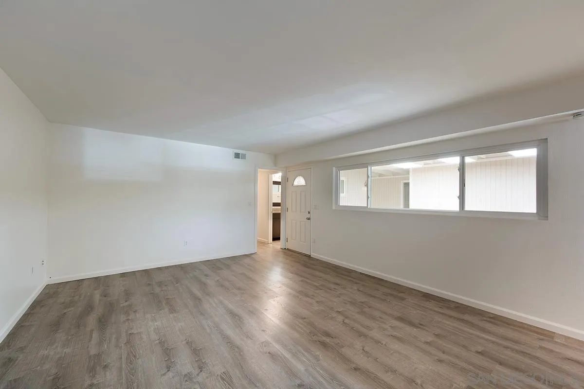 https://cdn.realtyfeed.com/cdn/127/250039061/d3e740c67d3b2fb82512c69991bf0c6b.webp
