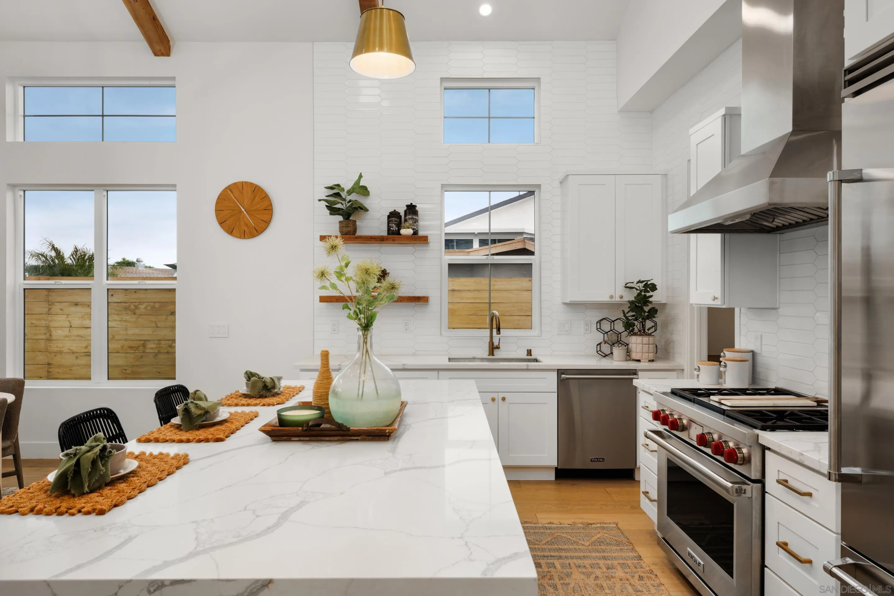 https://cdn.realtyfeed.com/cdn/127/250039068/001c6bc7fb0c9f7e771010b12aed5f43.webp