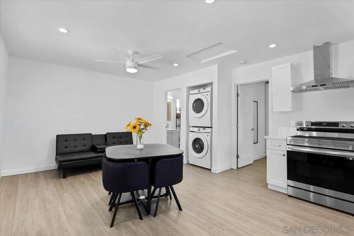 https://cdn.realtyfeed.com/cdn/127/250039077/19120985adbf90b5677cc48696c8b674.webp