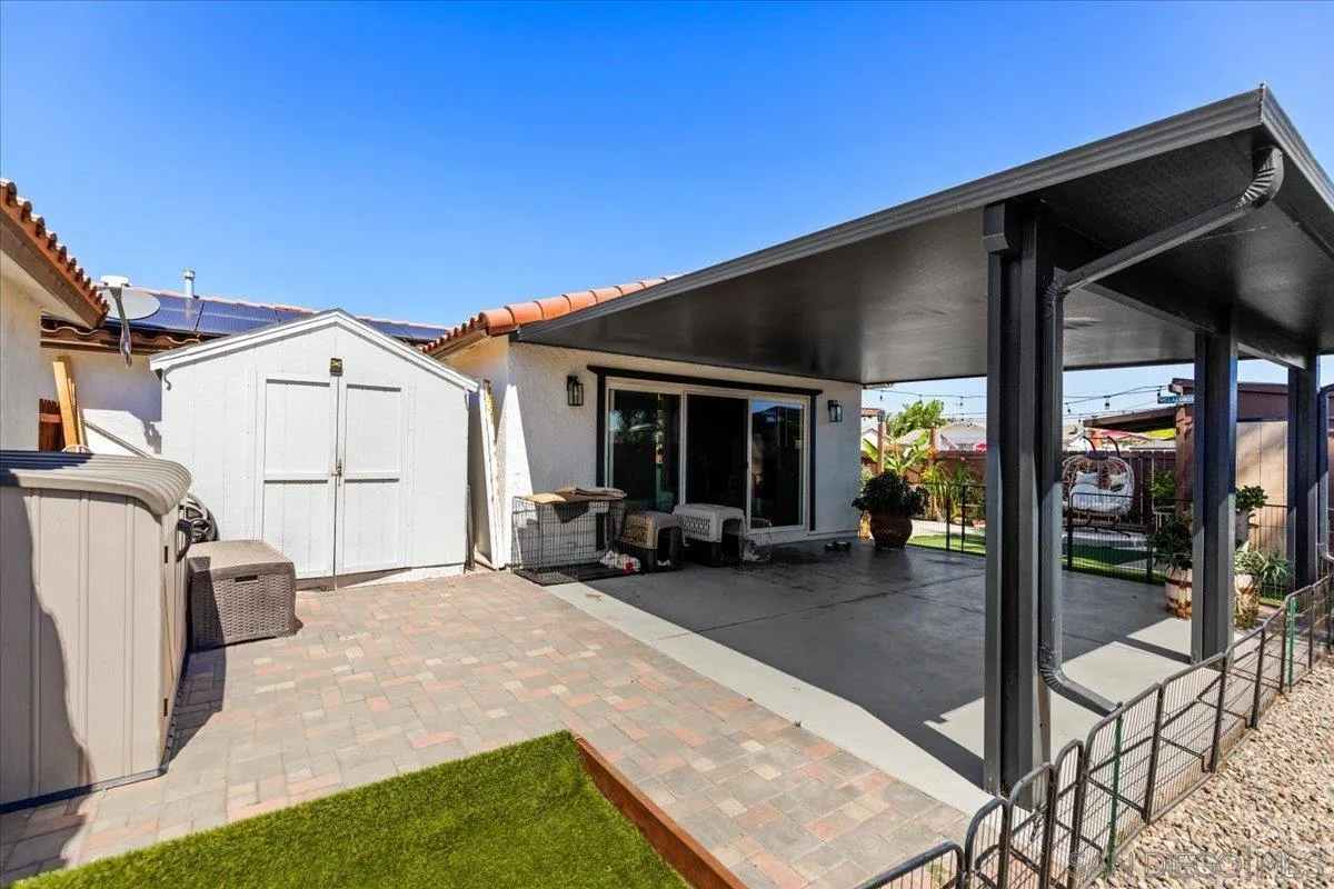 https://cdn.realtyfeed.com/cdn/127/250039077/f640b5e09fe943a78ef28c20f4b7879b.webp