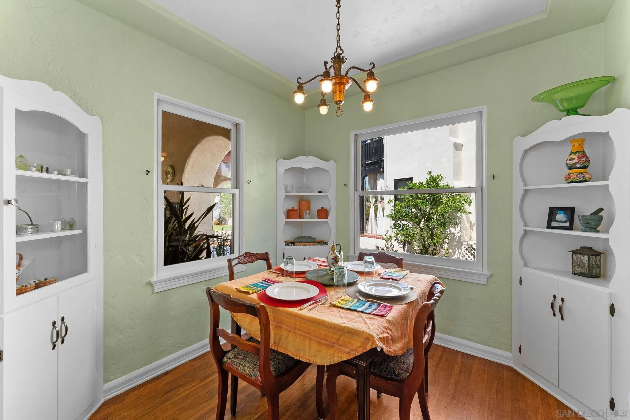 https://cdn.realtyfeed.com/cdn/127/250039080/ff64aa46e5d173342501527dea5823b2.webp